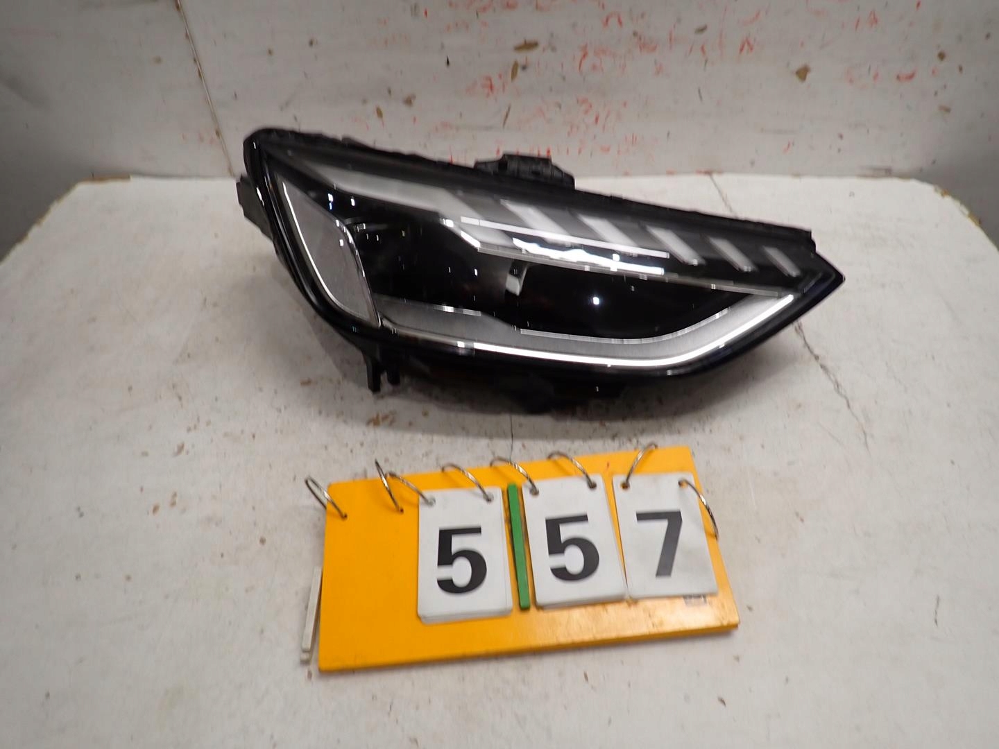light front front right AUDI A4 B9 LIFT 2019- FULL LED 8W0941034D