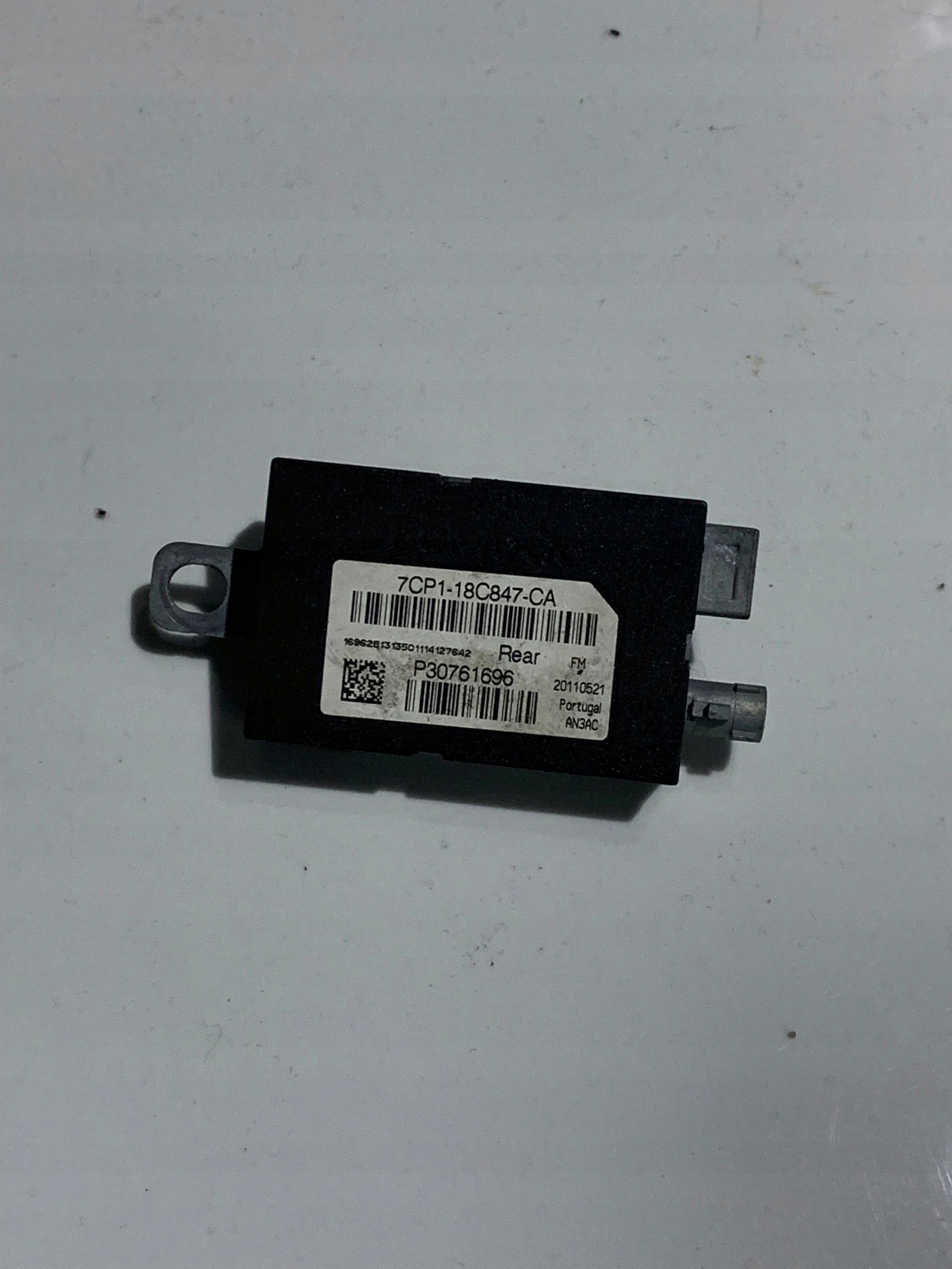 Ford Focus MK4 wzmacniacz anteny 7CP118C847CA