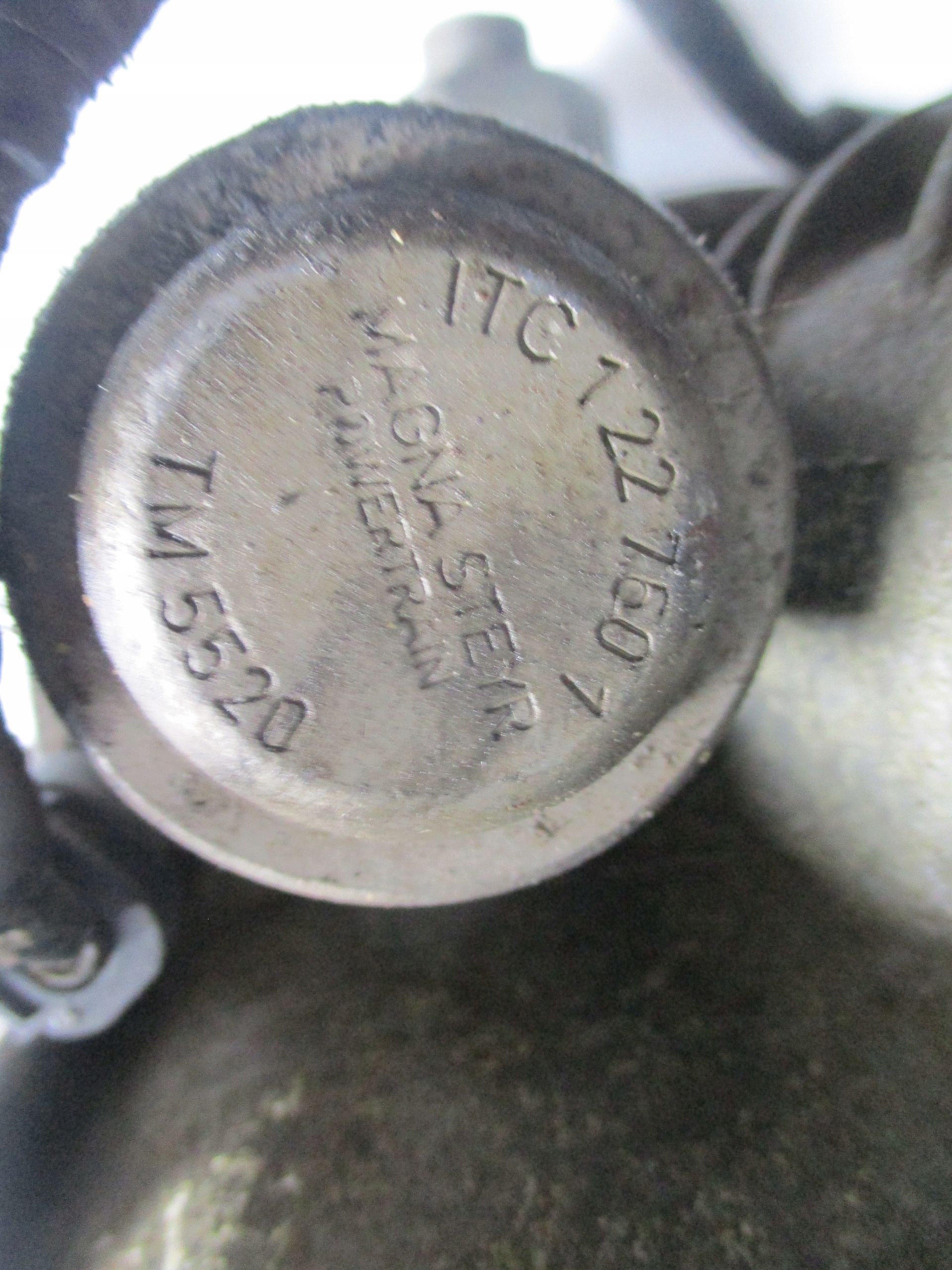 REDUKTOR gearboxes LAND ROVER DISCOVERY III 2,7D AB500241