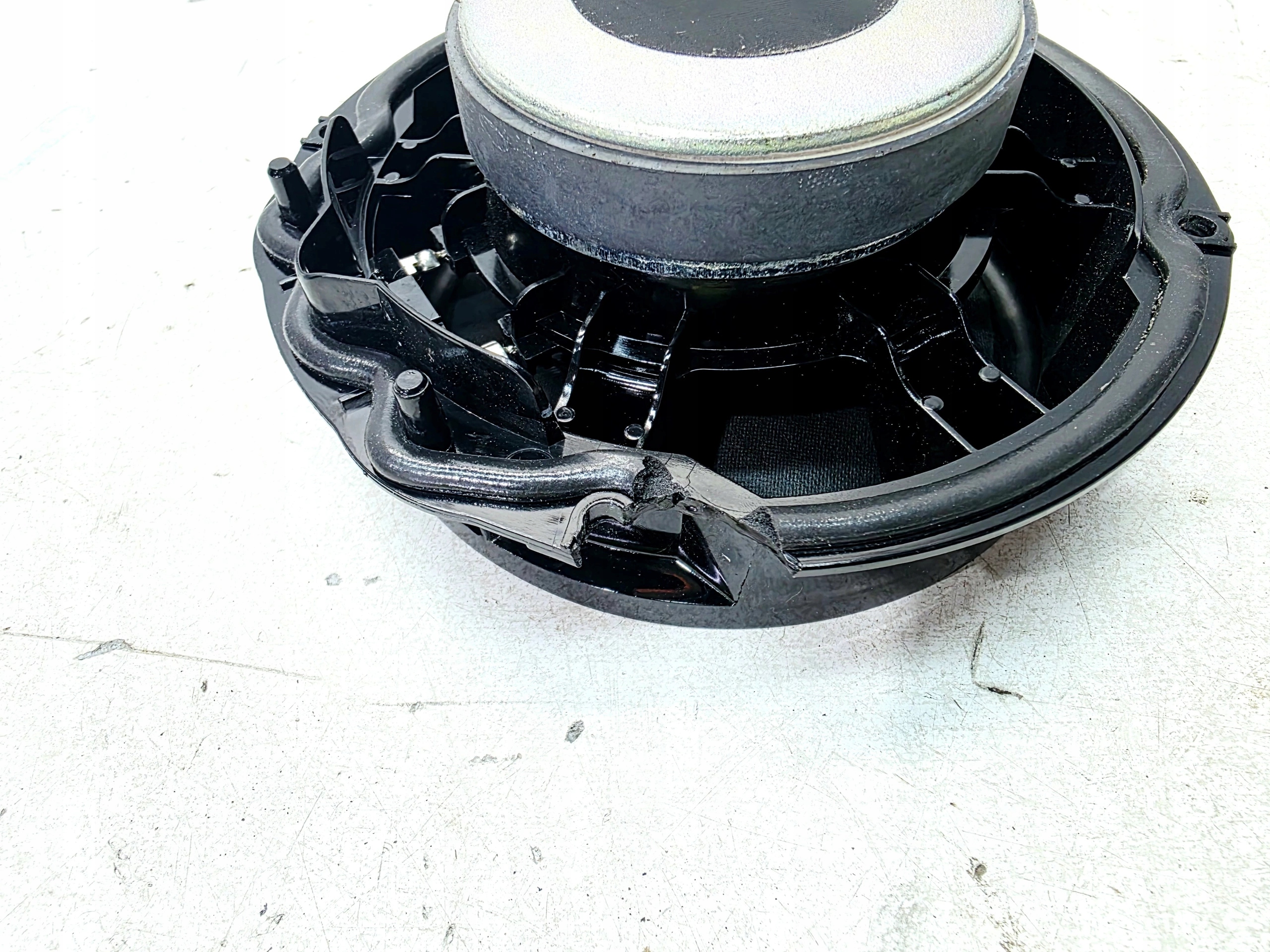 speaker door left LUP right front AUDI Q4 E-TRON 11A035453C 1/26