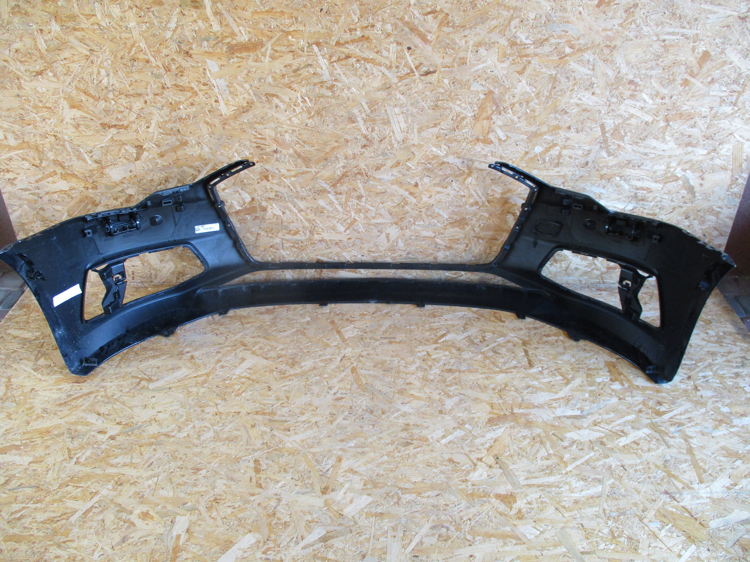 FRONTSTOSSSTANGE VORNE AUDI A6 C8 4K0