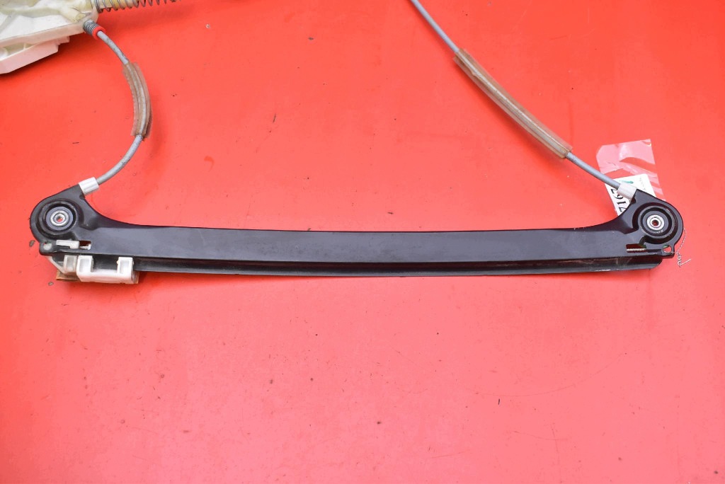 window regulator left front EU 8P0959801H AUDI A3 8P 3D LIFT 04-08