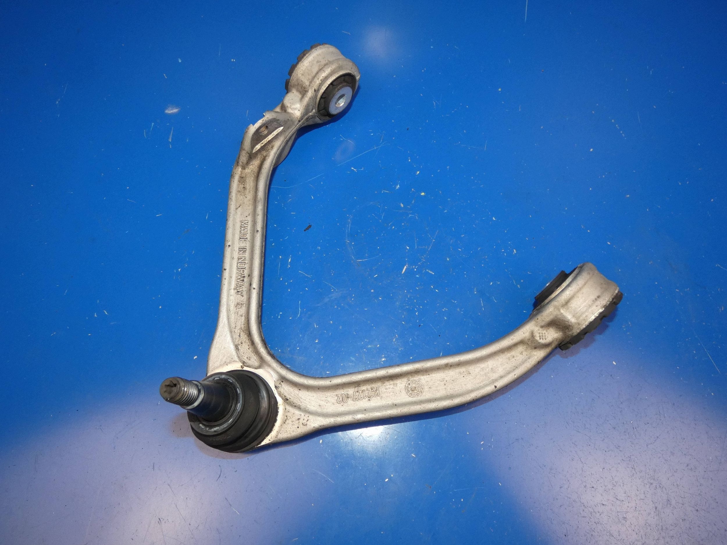 VOLVO V60 II S60 III 18- arm left front front upper