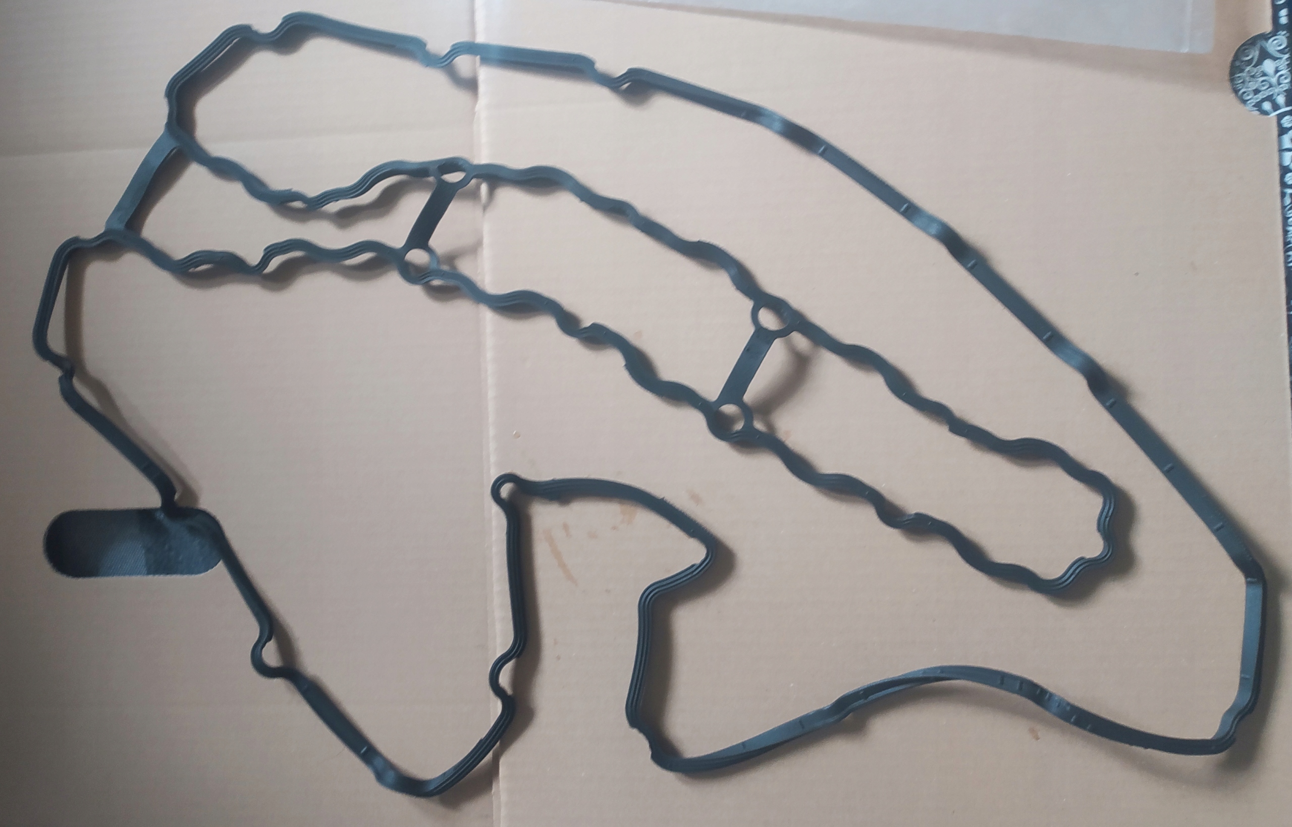 1112 7 - Прокладка крышки клапана BMW E90 E92 E60 F10 3.0 B