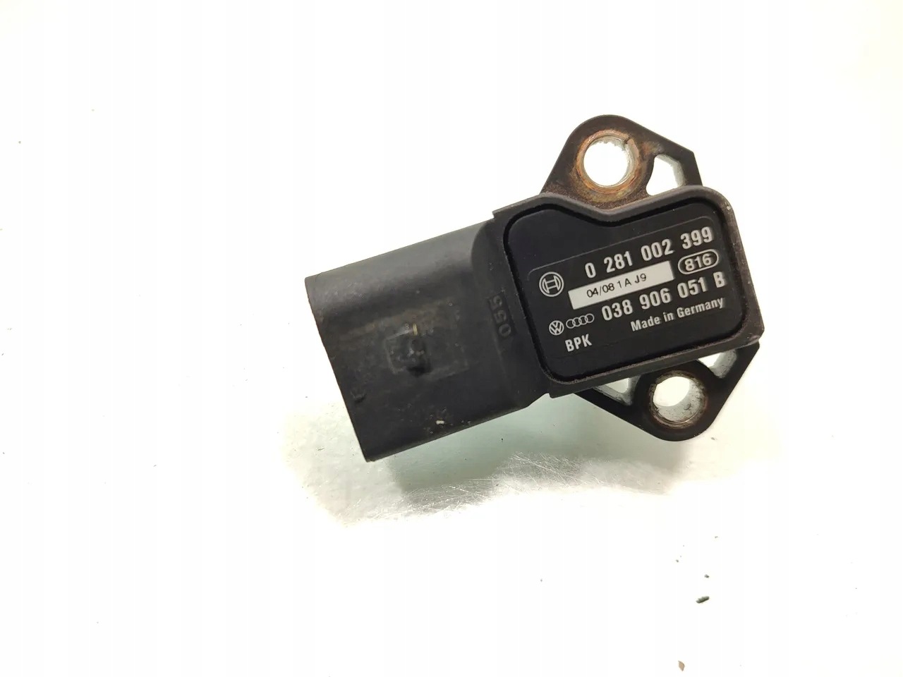 VW Golf датчик давления воздуха 2.0 SDI Дизель 55kw (75 HP) 038906051b