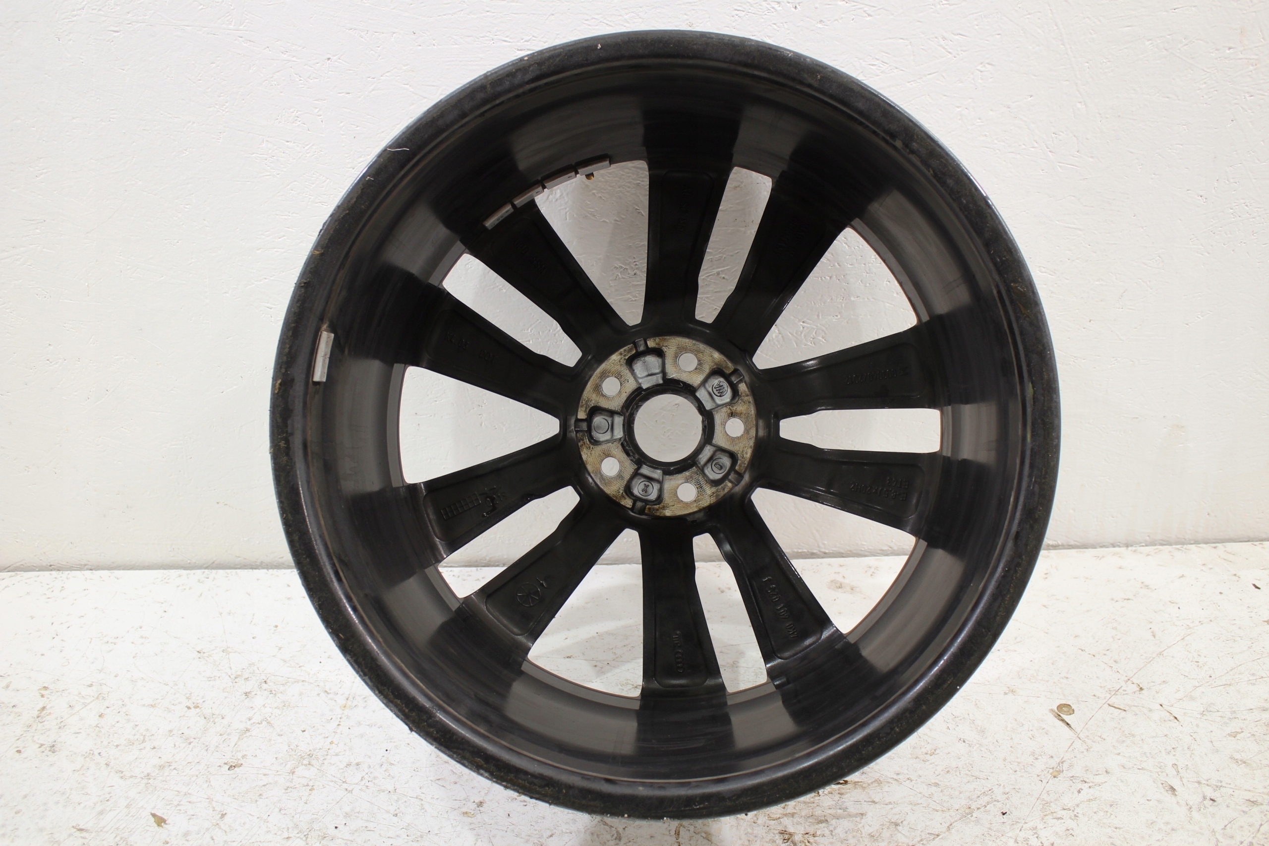 Audi hliníkový disk 20 4K0601025J