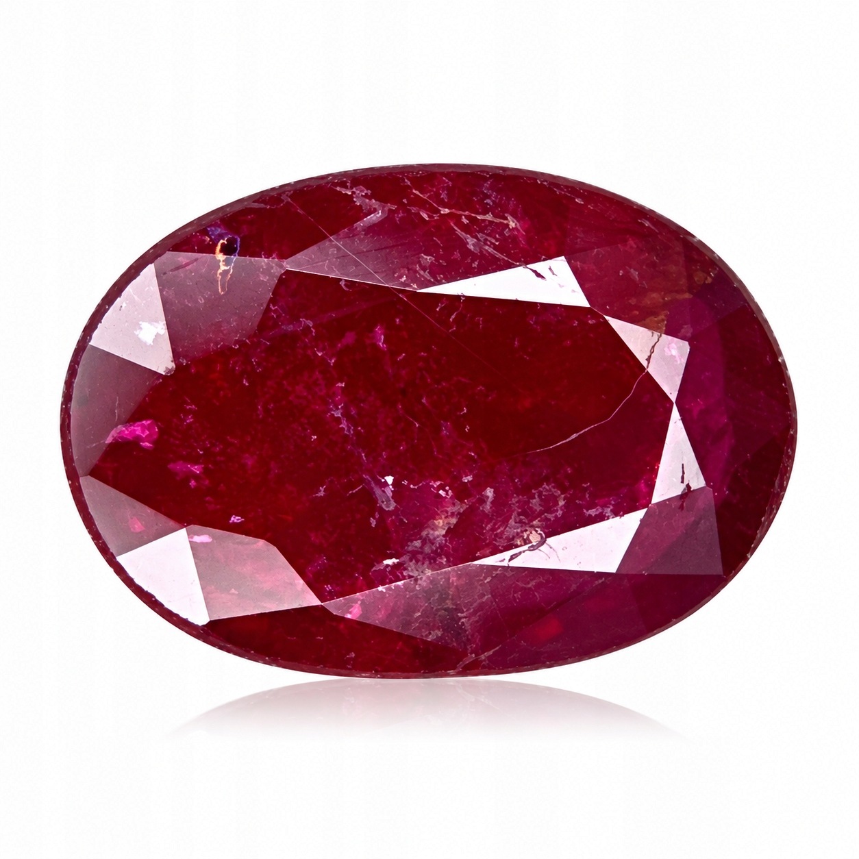 Přírodní Rubín 0.56 ct Červený Ovál Mosambik I3 certifikát Wbd