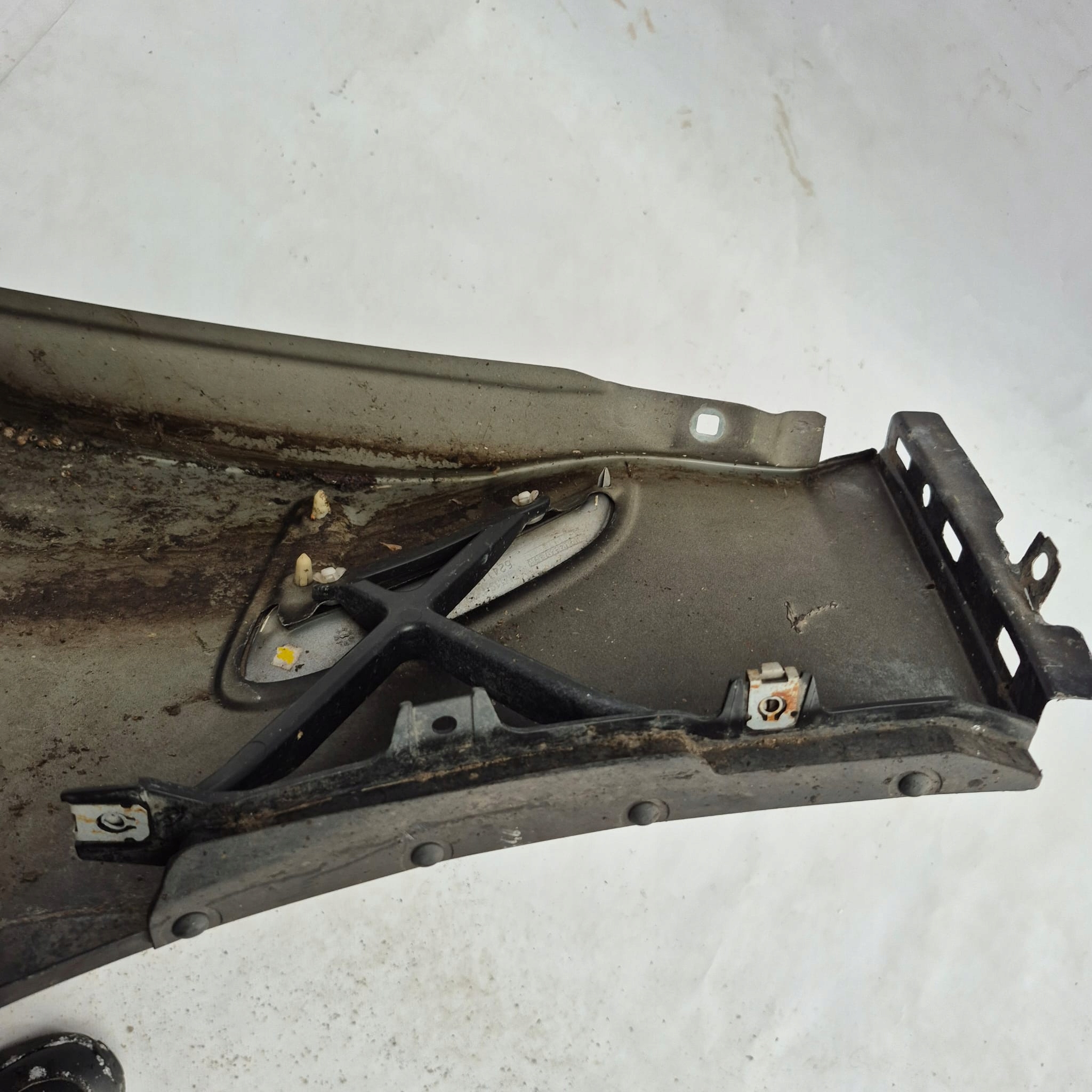 BMW 3 GT F34 13- fender right front front support holder