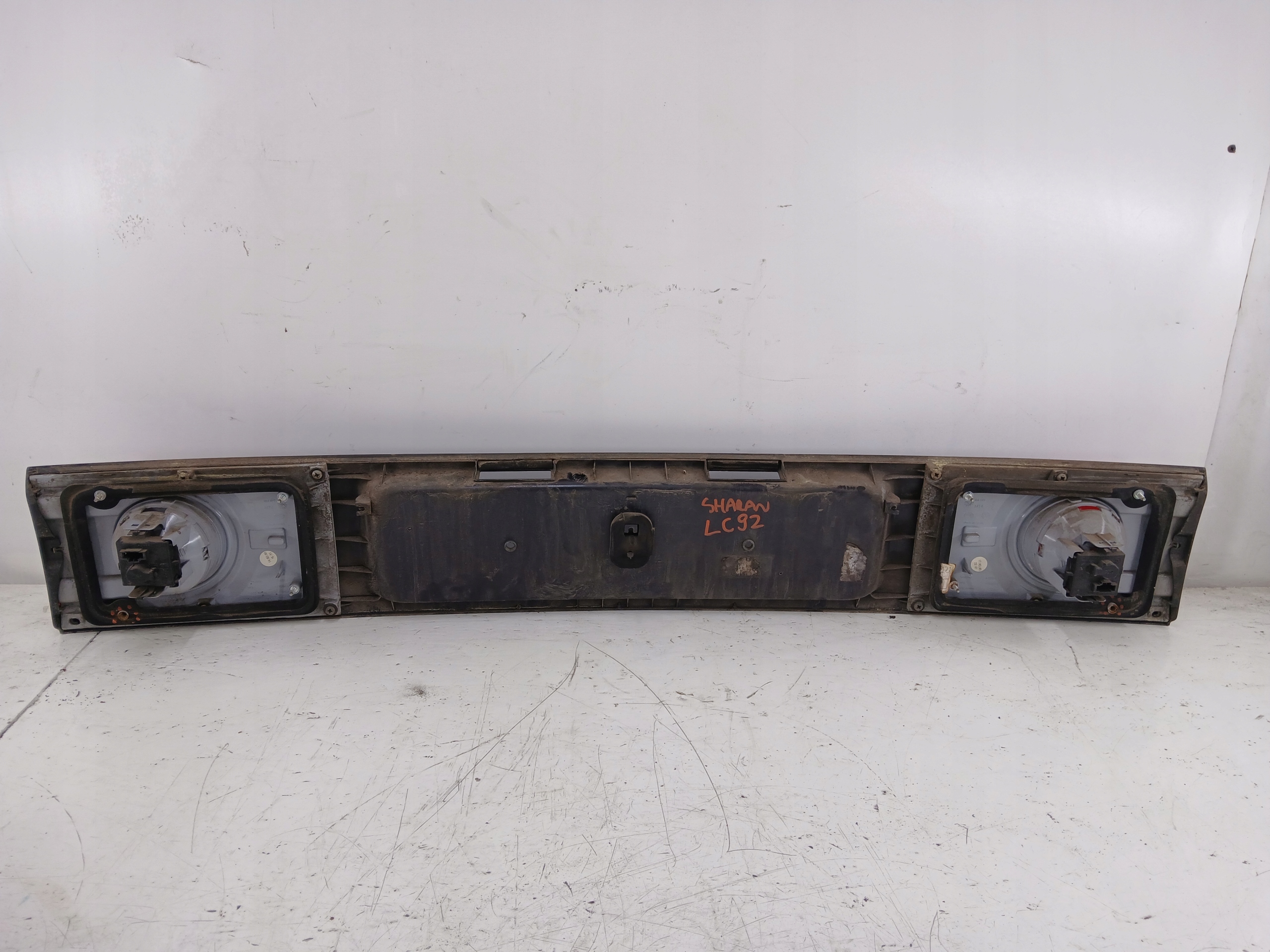 VW SHARAN and LIFT cap bonnet boot LC9Z