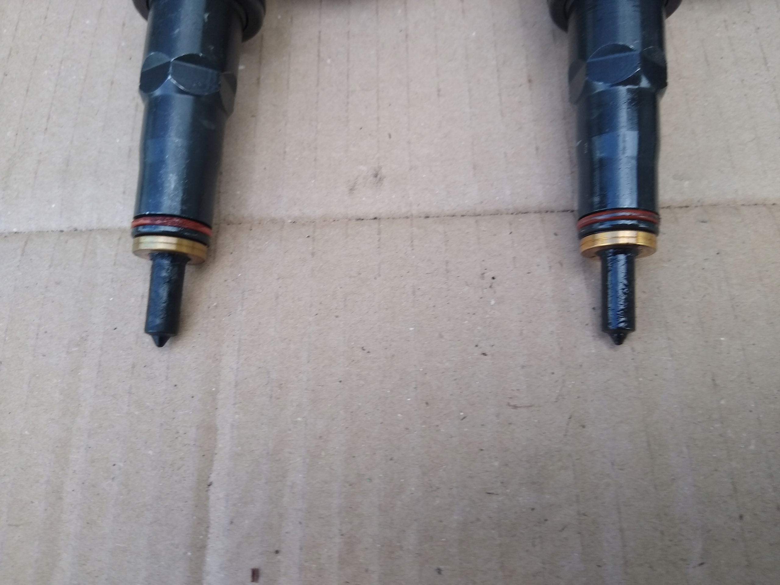Pumpedüse 038130073A VW AUDI SKODA 1,9 TDI