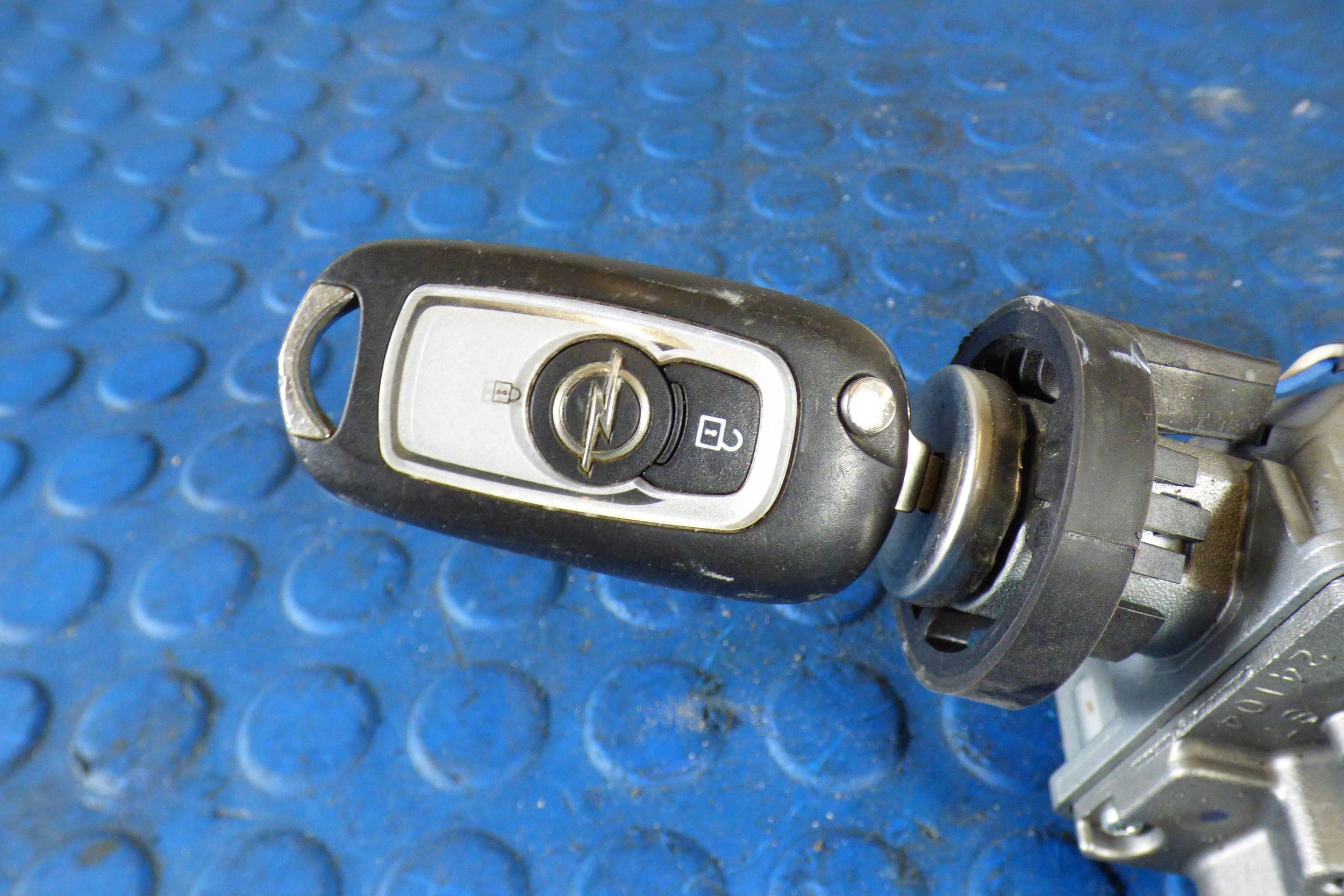 Opel Astra K V ignition 39079939 EUROPA