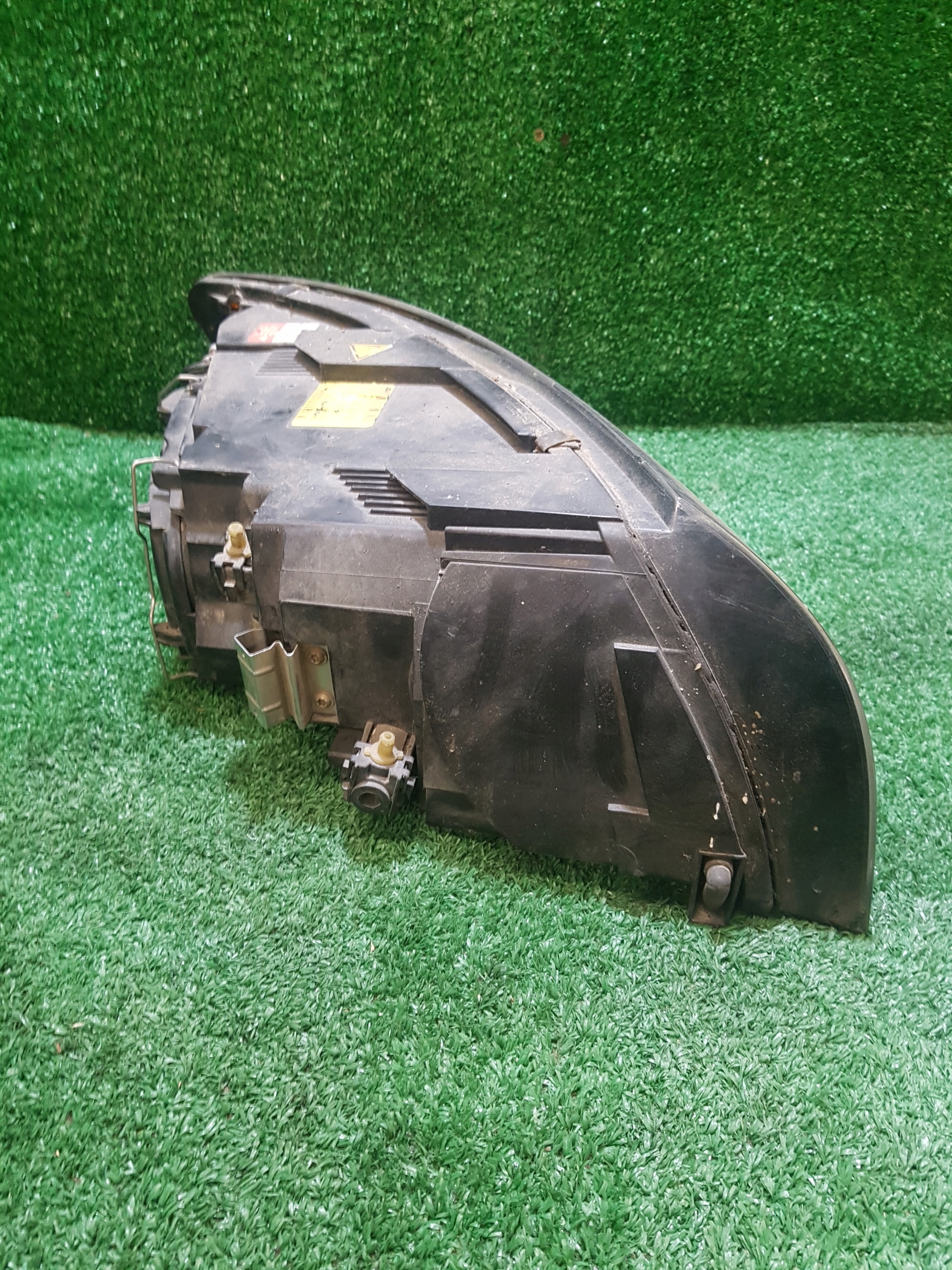 light left front VOLVO V50 0301198273