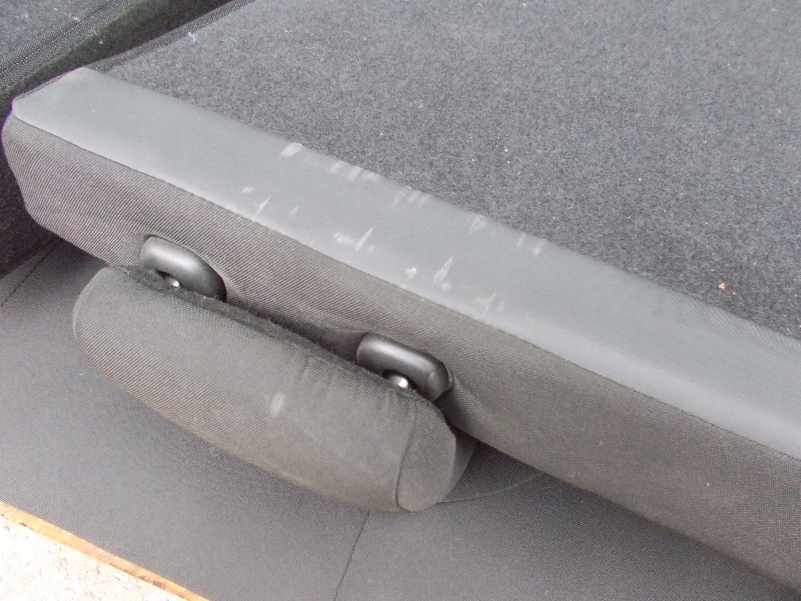 Dacia LOGAN 13R 1.4 TCE кресла диван комплект европа