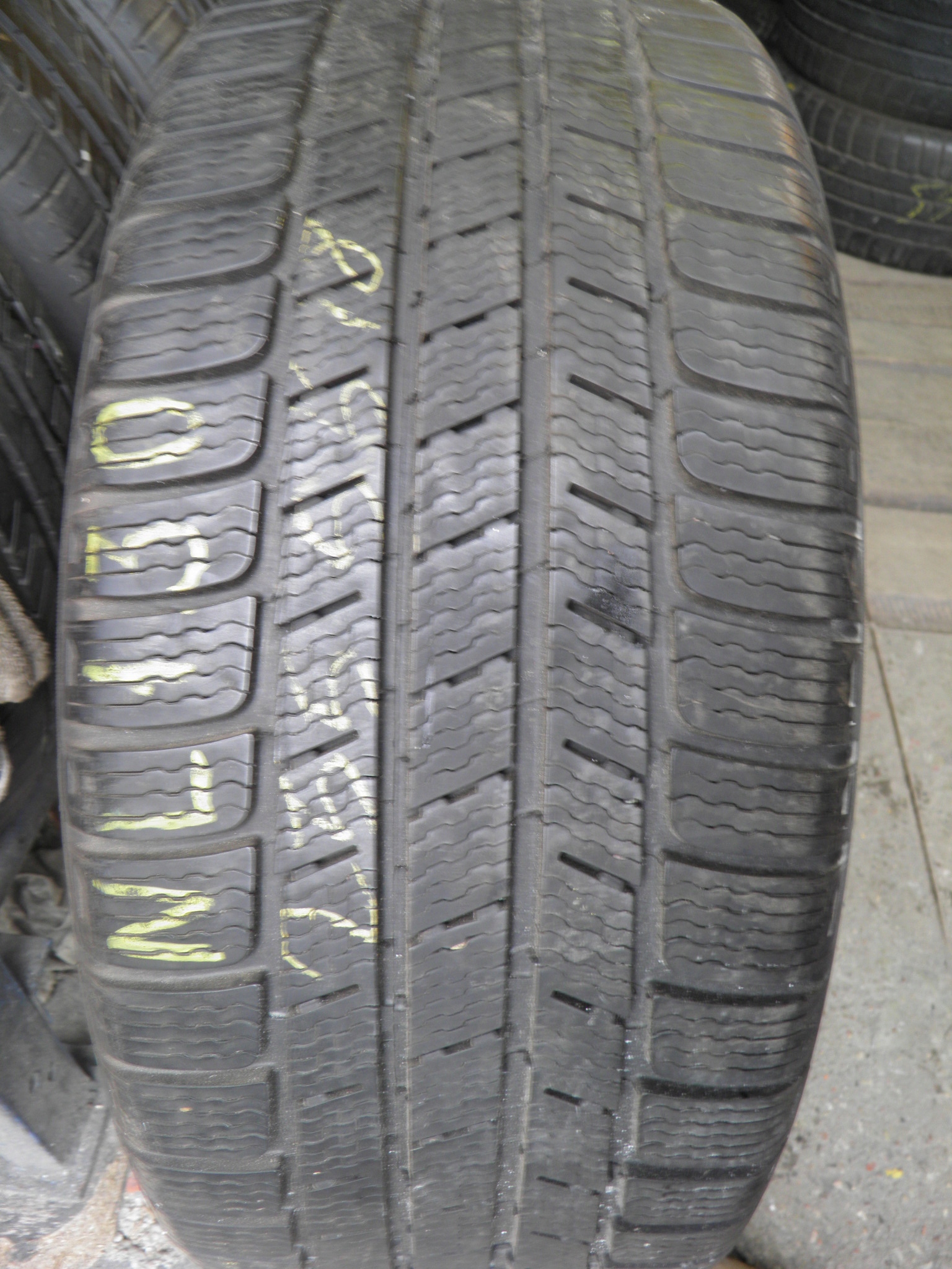 Michelin Latitude Alpin HP 255/55/18 105V 8mm