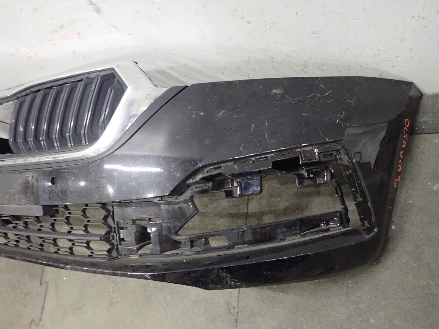 bumper front front SKODA OCTAVIA IV 2020
