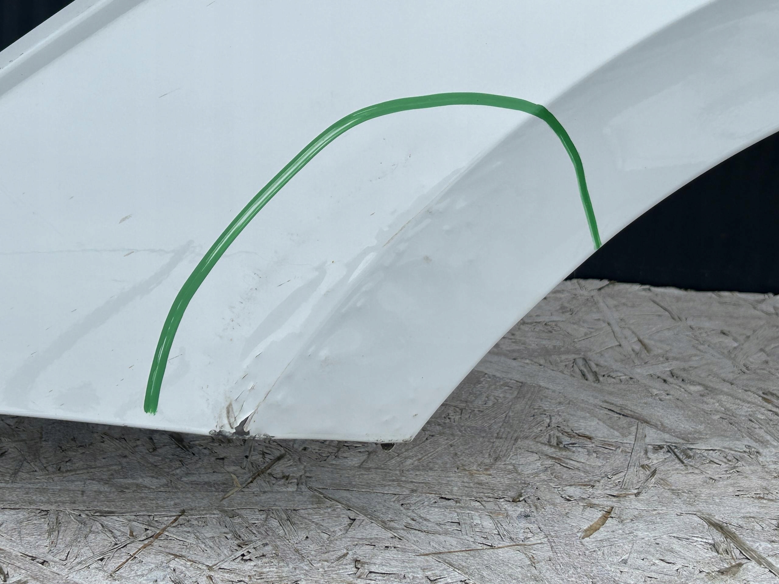 fender left front front VW POLO VI 2G