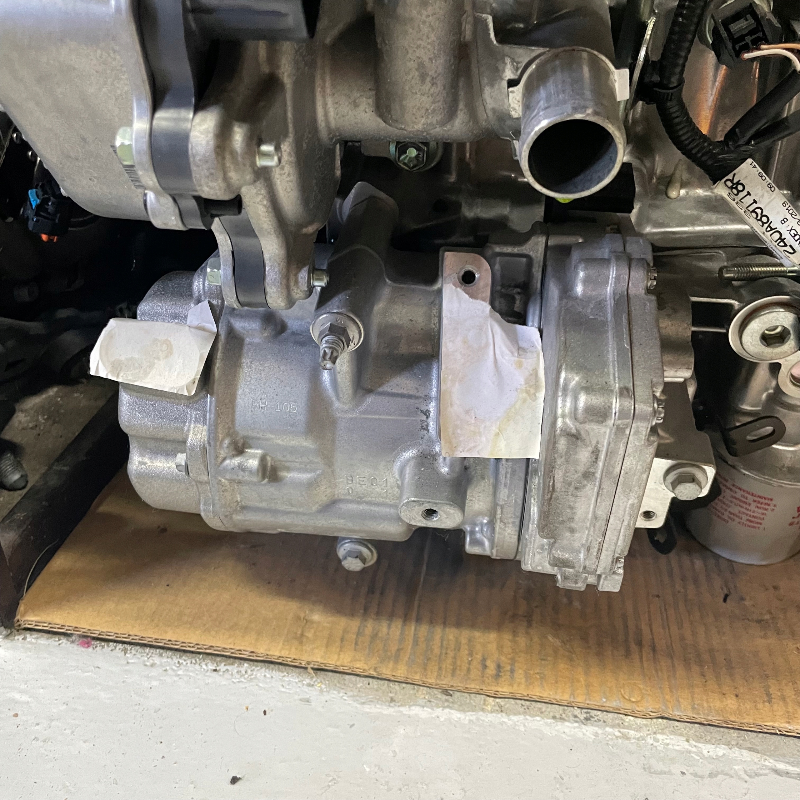 RENAULT CAPTUR II HYBRYDA COMPRESSORE 926005501R