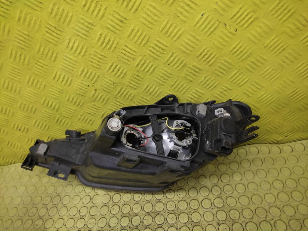 PEUGEOT 206 LIFT REFLEKTOR light right front