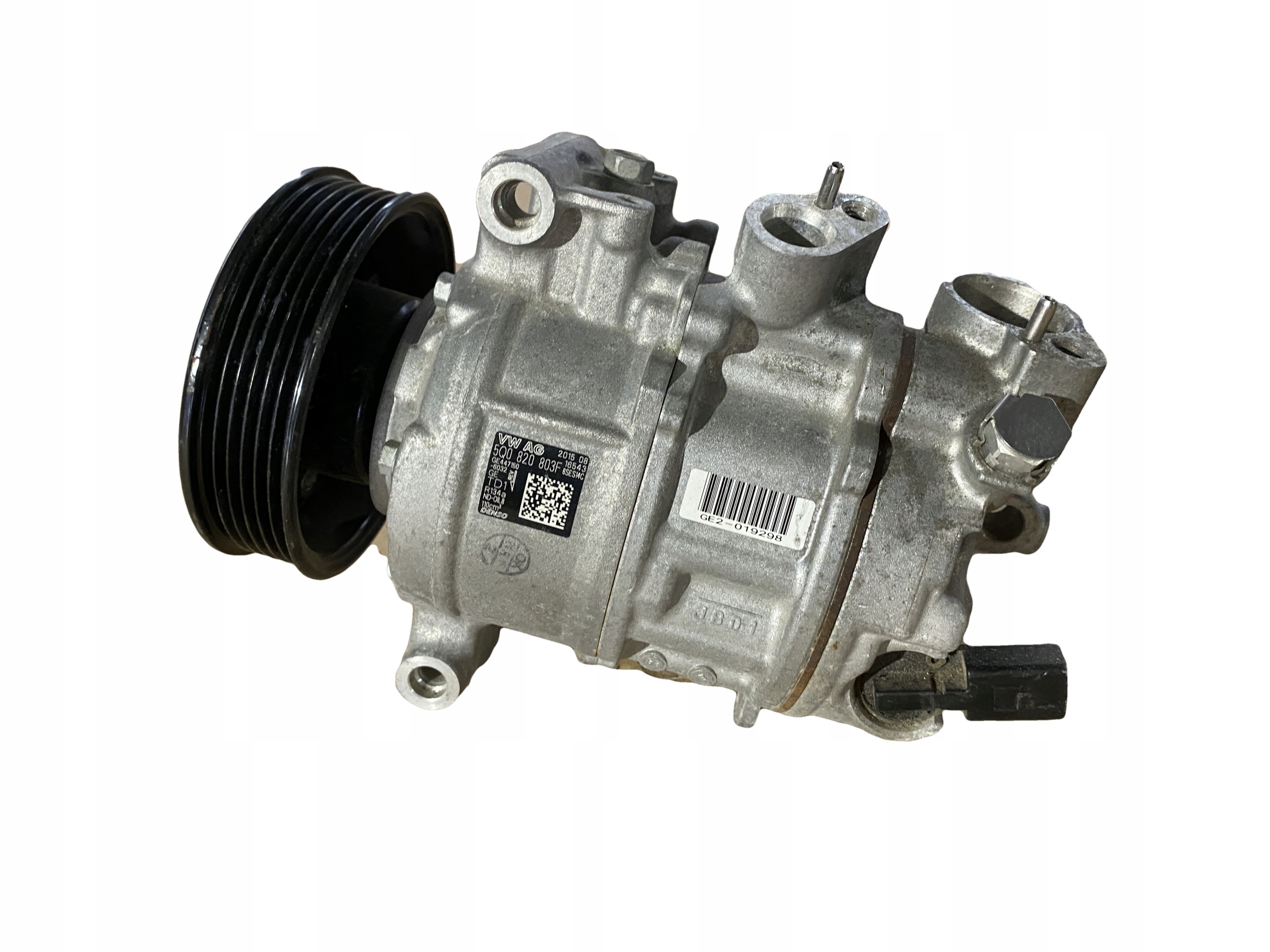 AUDI VW compressor; compressor of the air conditioning 5Q0820803F
