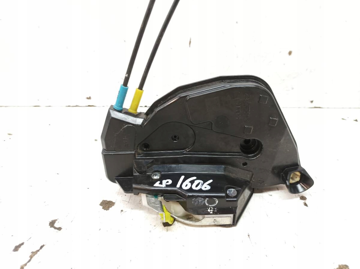 lock door left front 82202M68P Suzuki Baleno II (2015-2022)