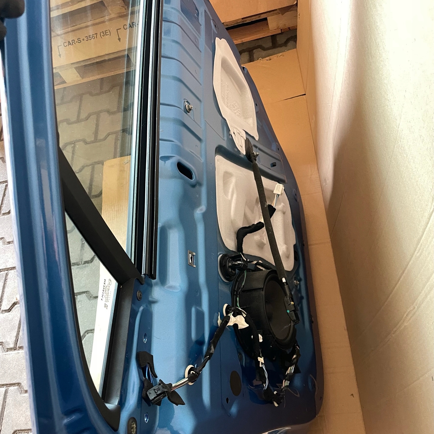 RENAULT ZOE II DOOR FRONT RIGHT FRONT TERQG