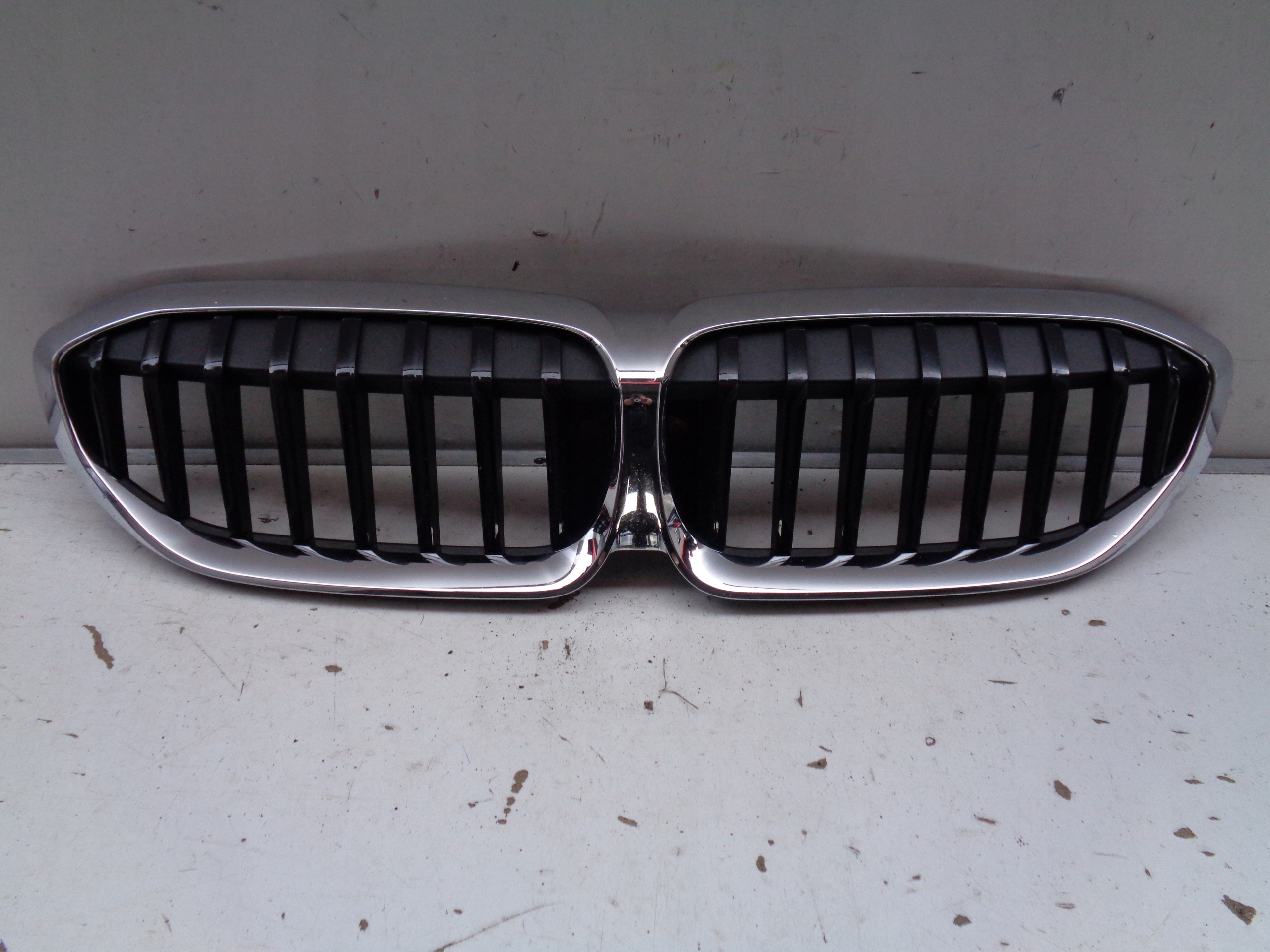 Grille BMW 3 G20 G21 18