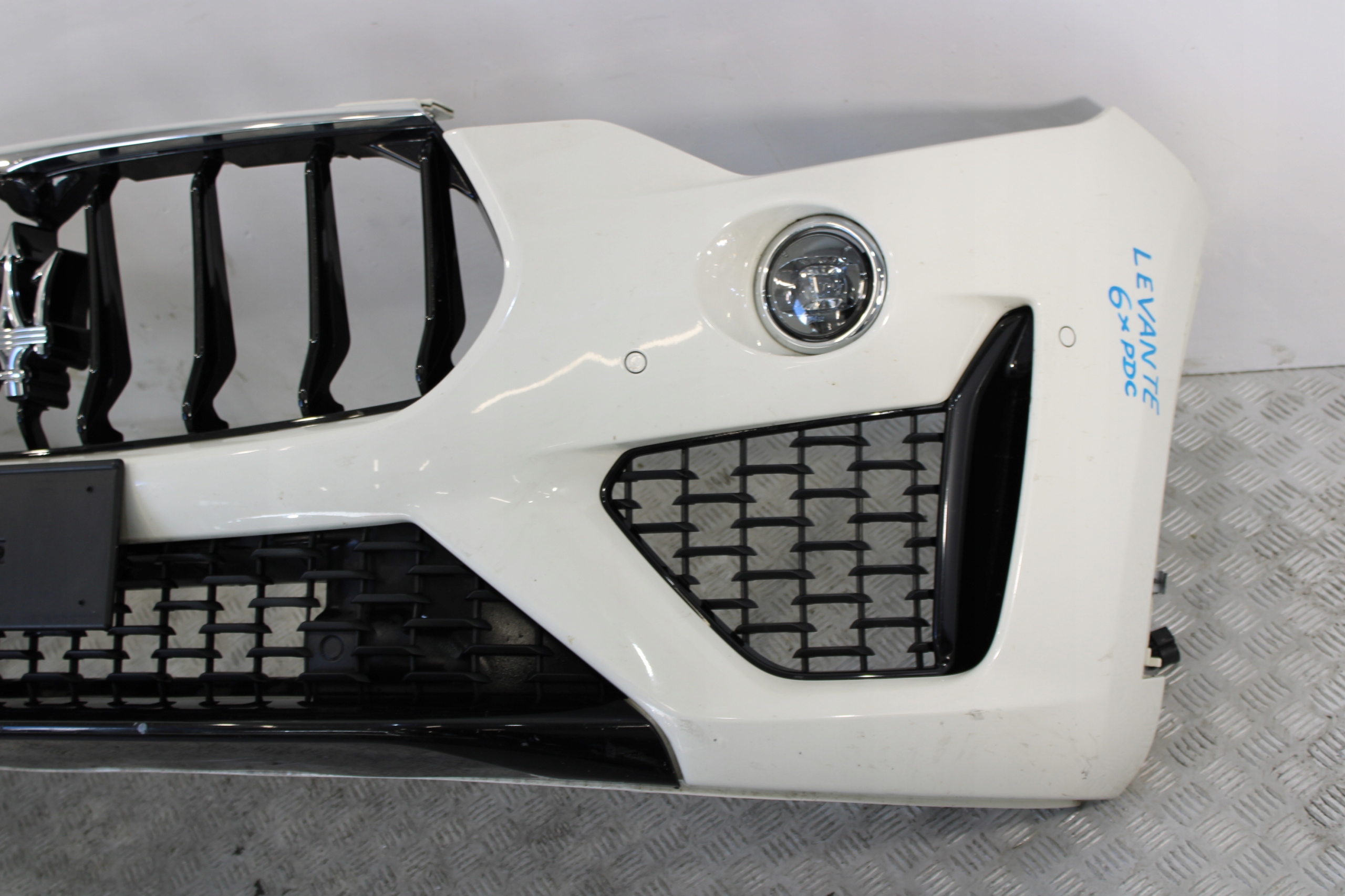 bumper front front complete 6X PDC MASERATI LEVANTE M161 GRANSPORT