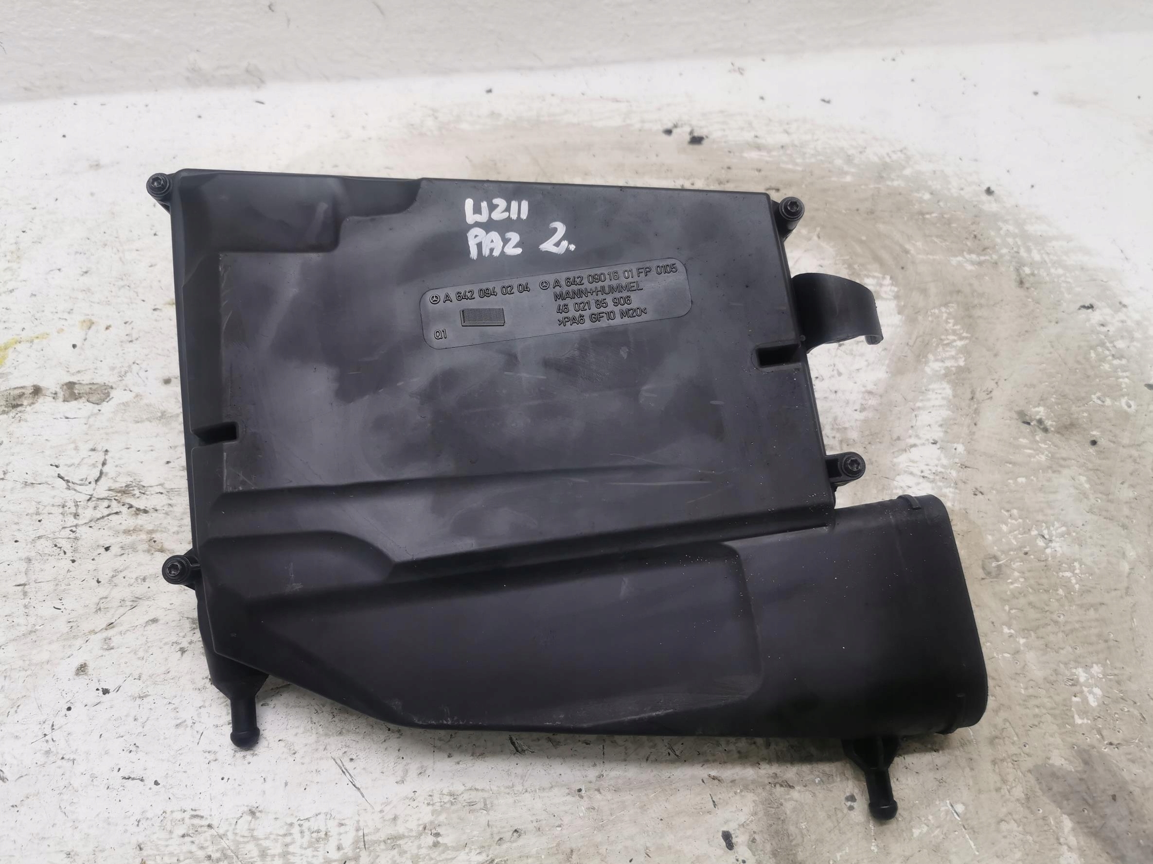 Gehäuse filter luft MERCEDES E-KLASA W211 3.0