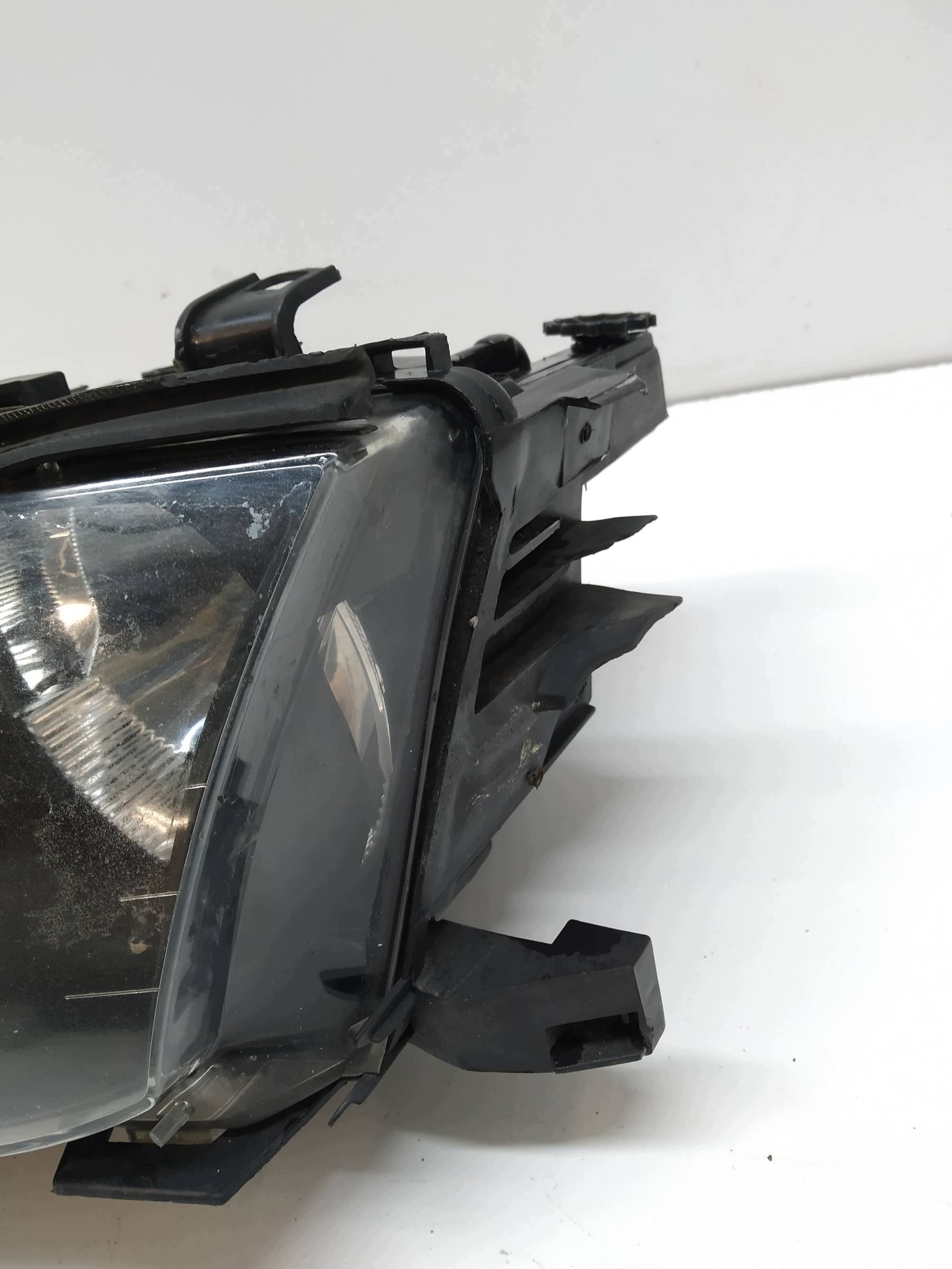 light front left EU before LIFT 30416878 Bmw Seria 3 IV (1998-2006) E46