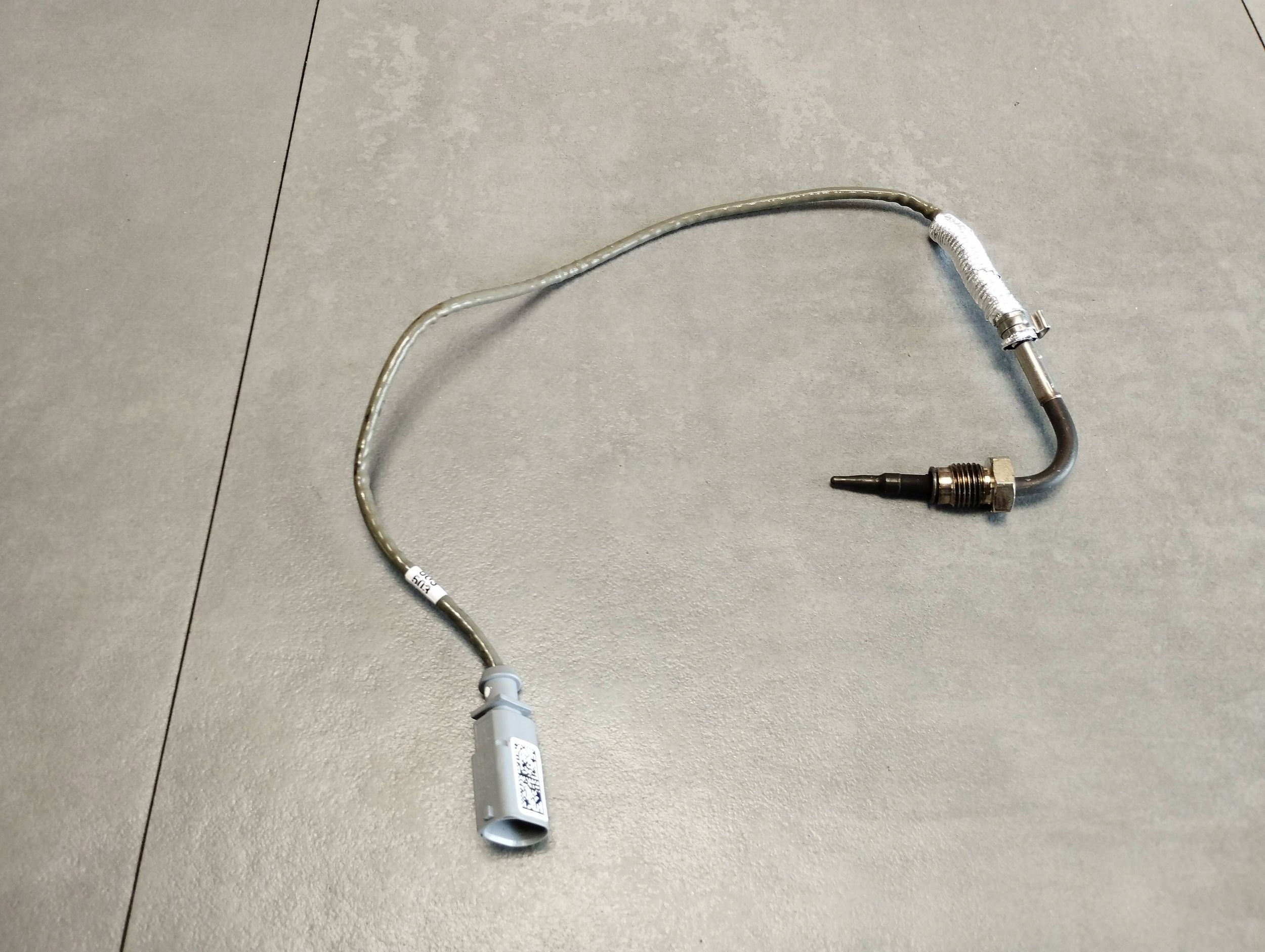 Volkswagen Tiguan 2025 III Sensor TEMPERATURY Gase 05L906088CA