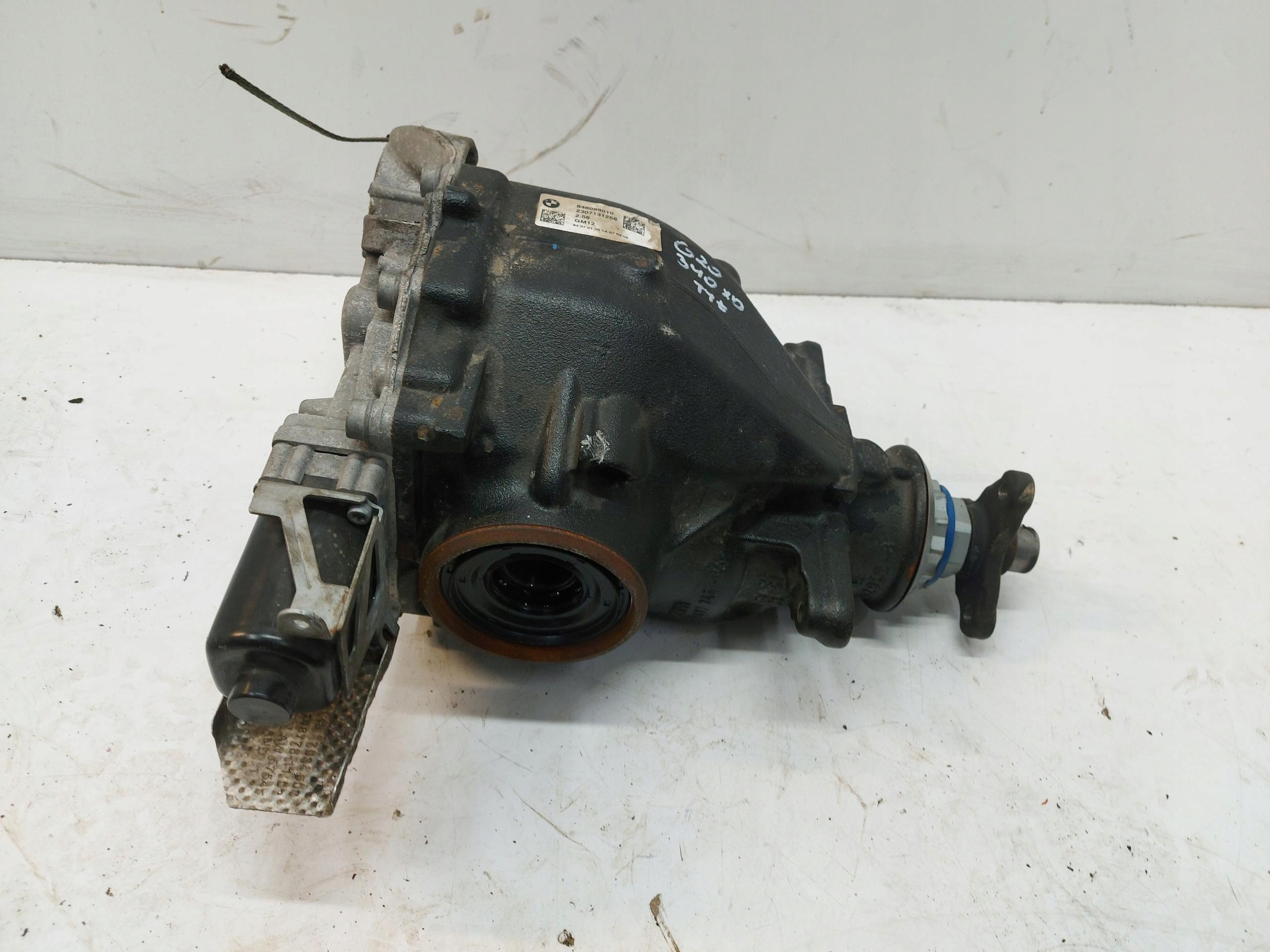 BMW G20 LIFT m340xd differential diff rear part 8480980