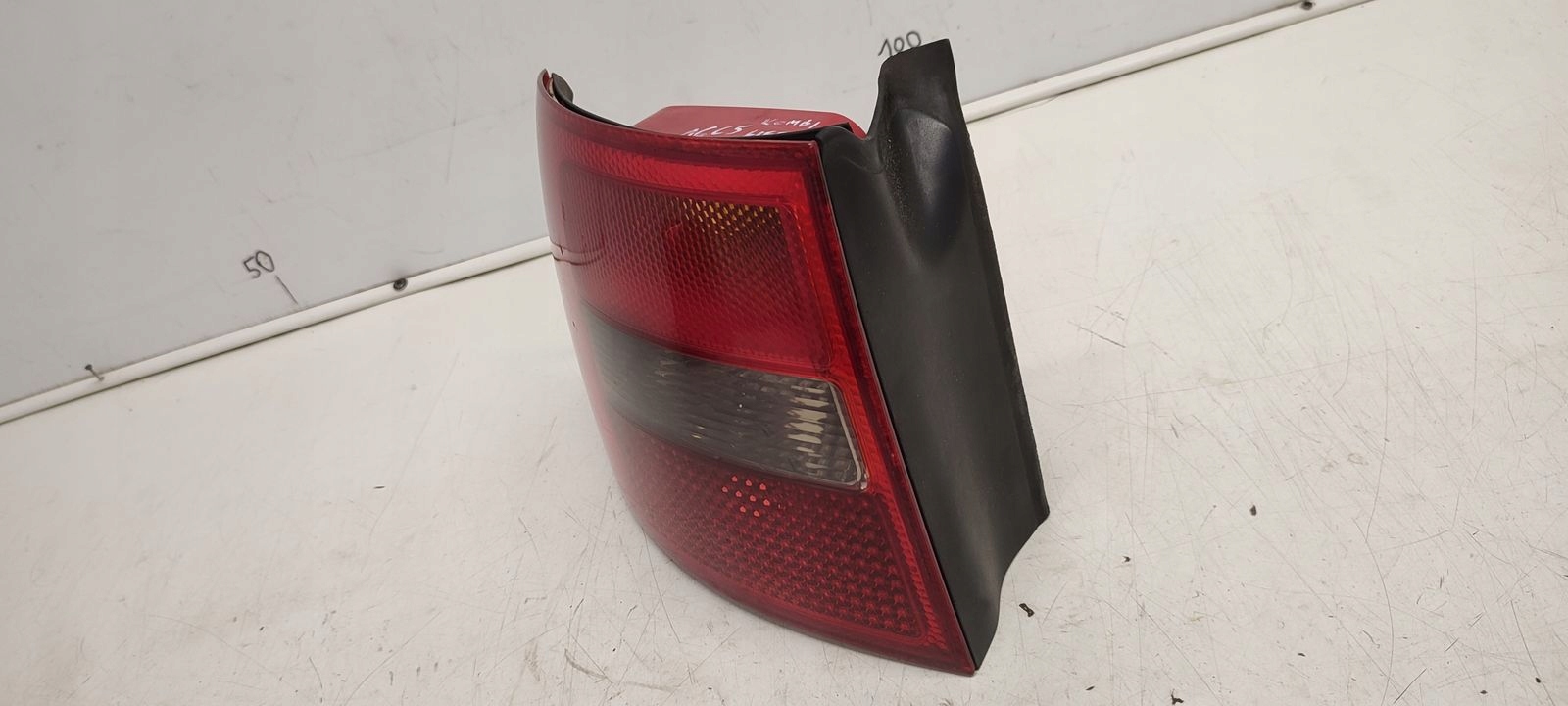 light rear part rear left Audi A6 C5