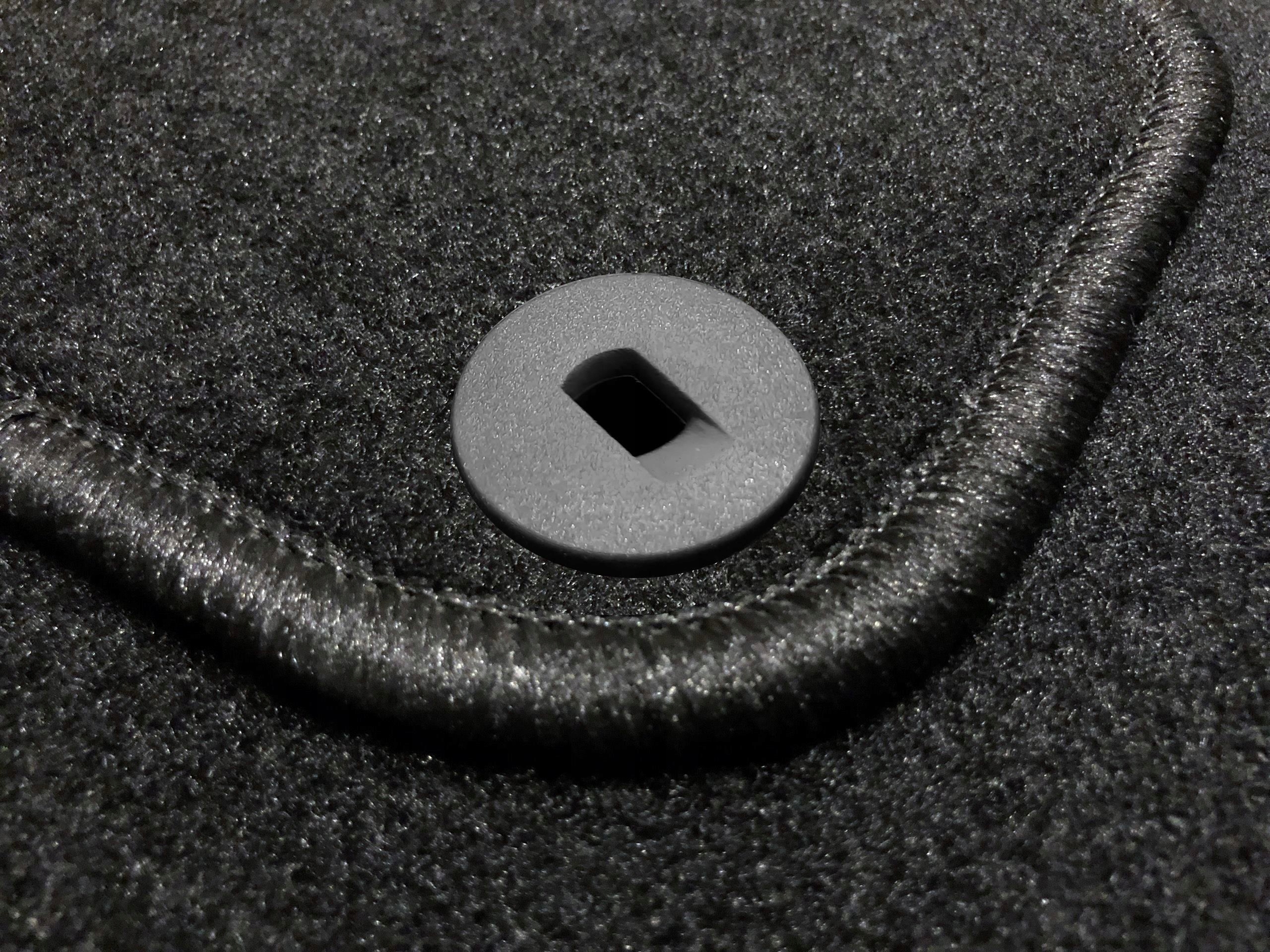 Hyundai i20 II 2015 2020 Dywaniki samochodowe Multi Element Set Sets