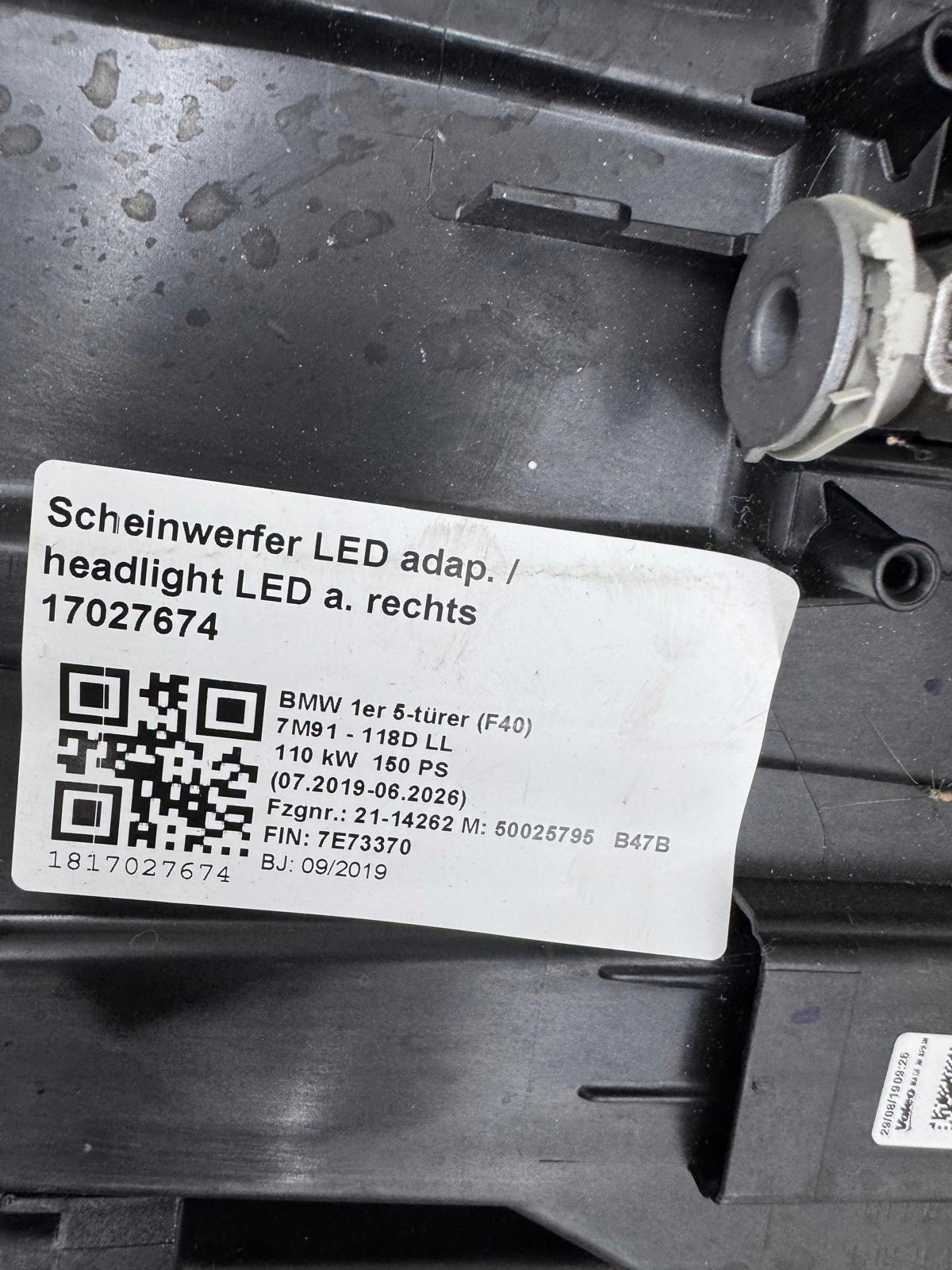 BMW F40 FULL LED ADAPTIVE left right REFLEKTOR light left right