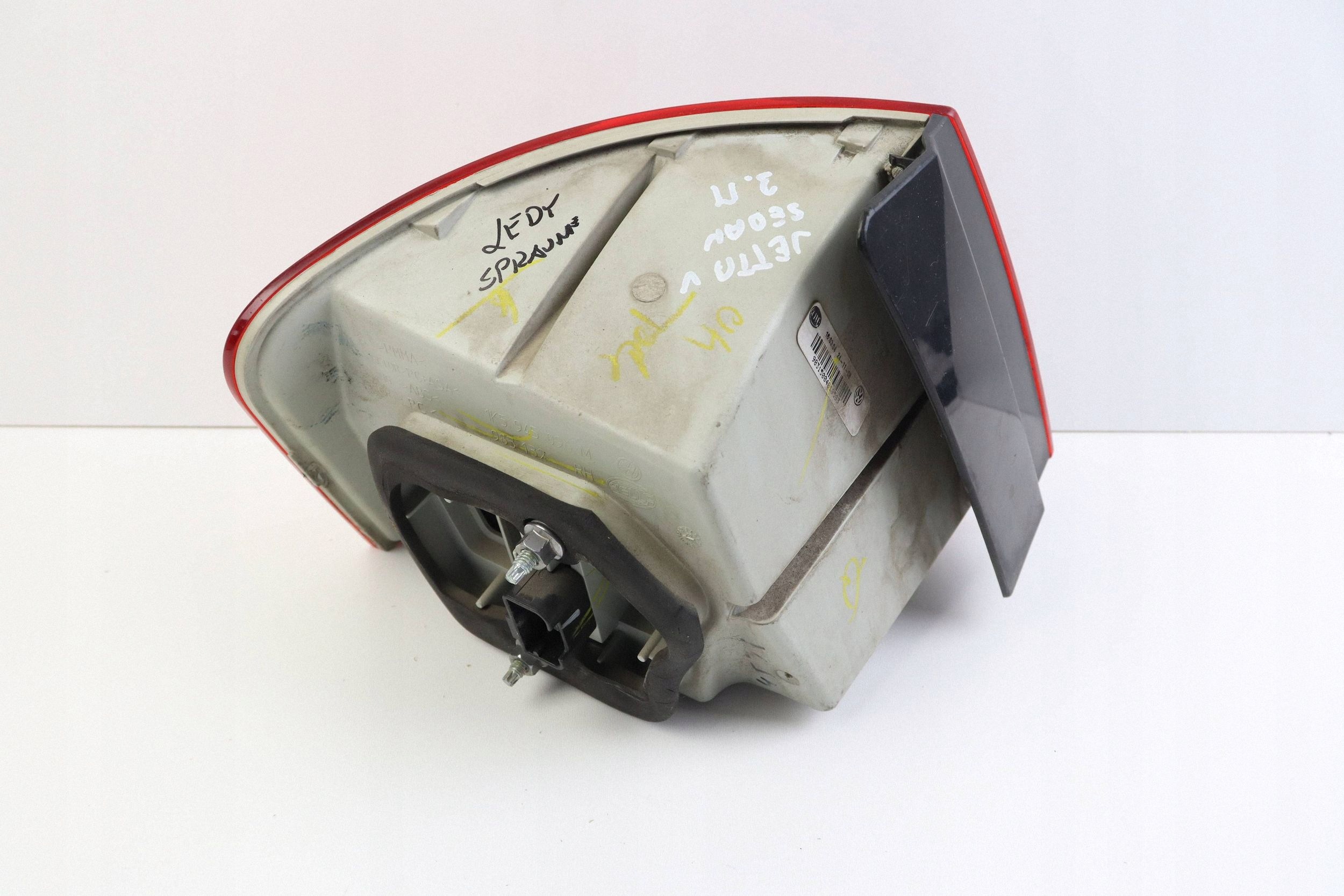 VW JETTA V light right rear part rear 1K5945096M EUROPA