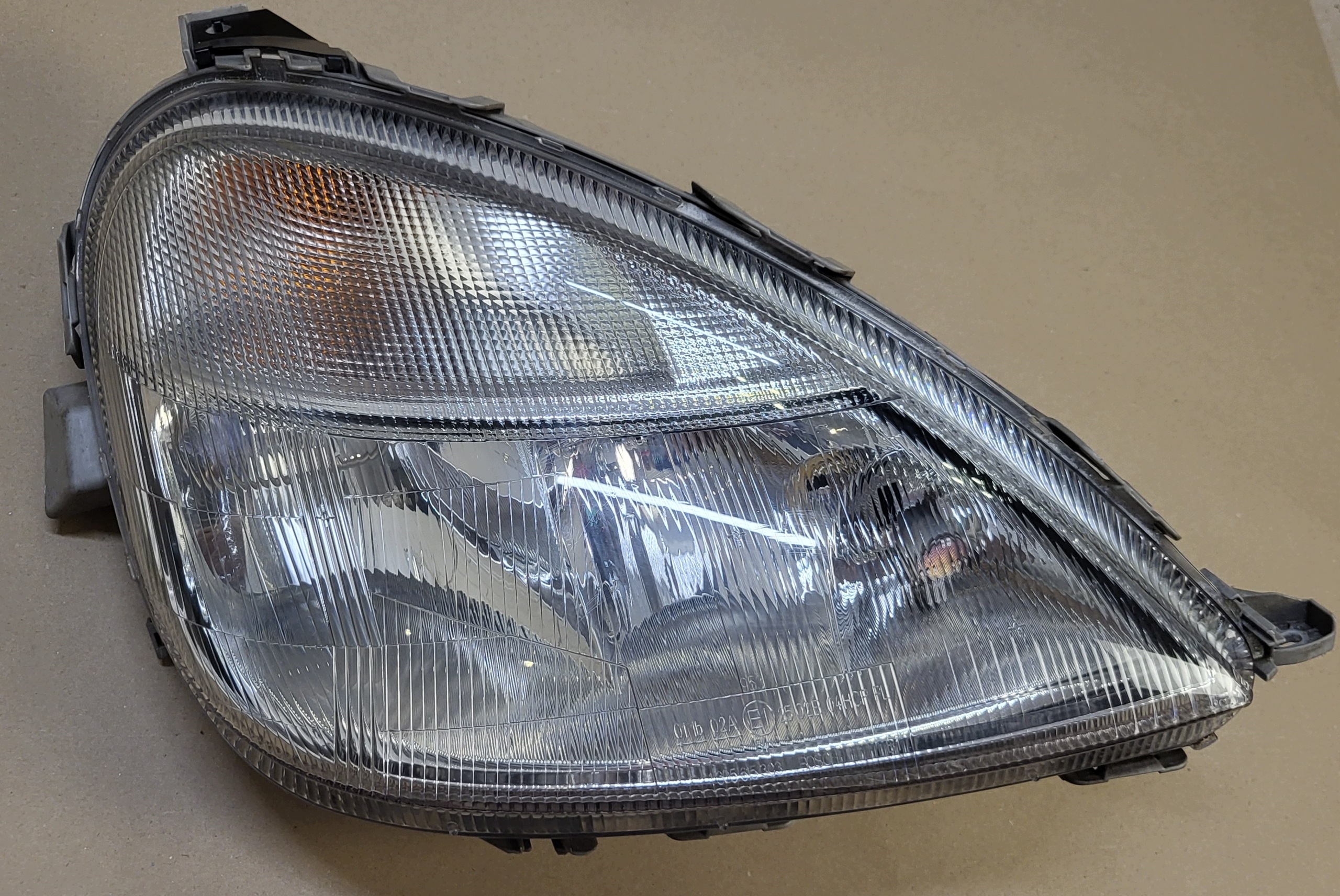 light REFLEKTOR right front MERCEDES A W168 A1688201061 original EUROPA
