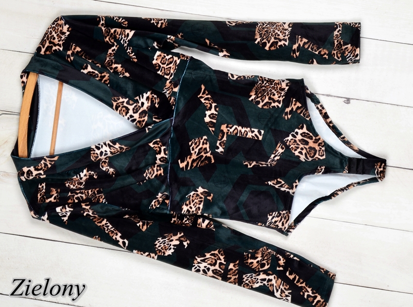 MIĘKKIE BODY NA DŁUGI RĘKAW HAFTKA WZORY VELVET 86 Odcień karmelowy