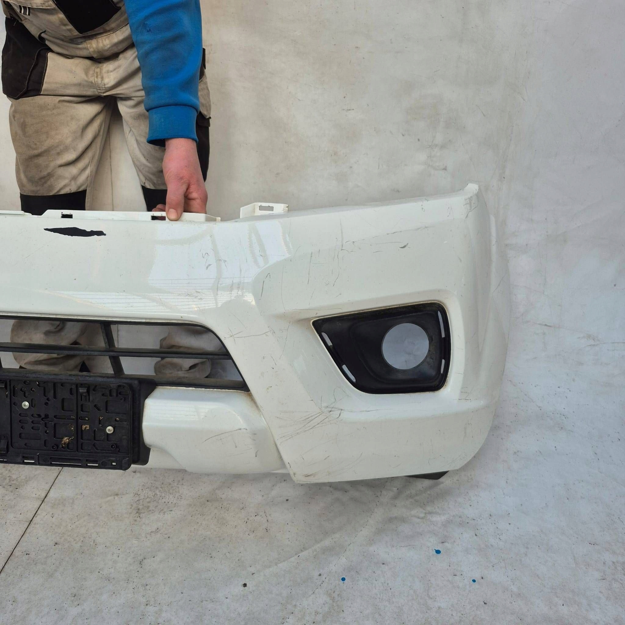 NISSAN NAVARA IV 4 14-22 bumper front front