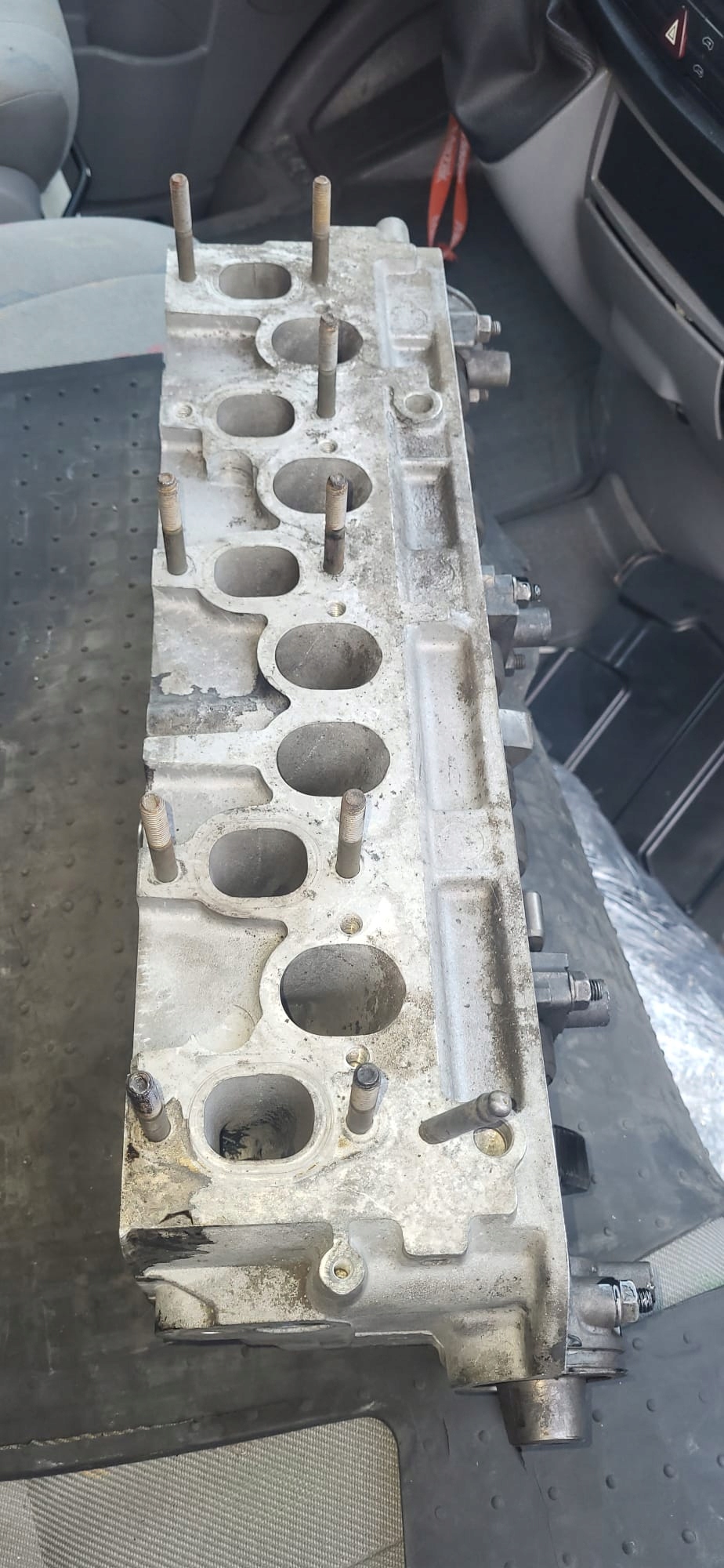 GŁOWICA VW CRAFTER 2.5 076103373D Producent części Volkswagen