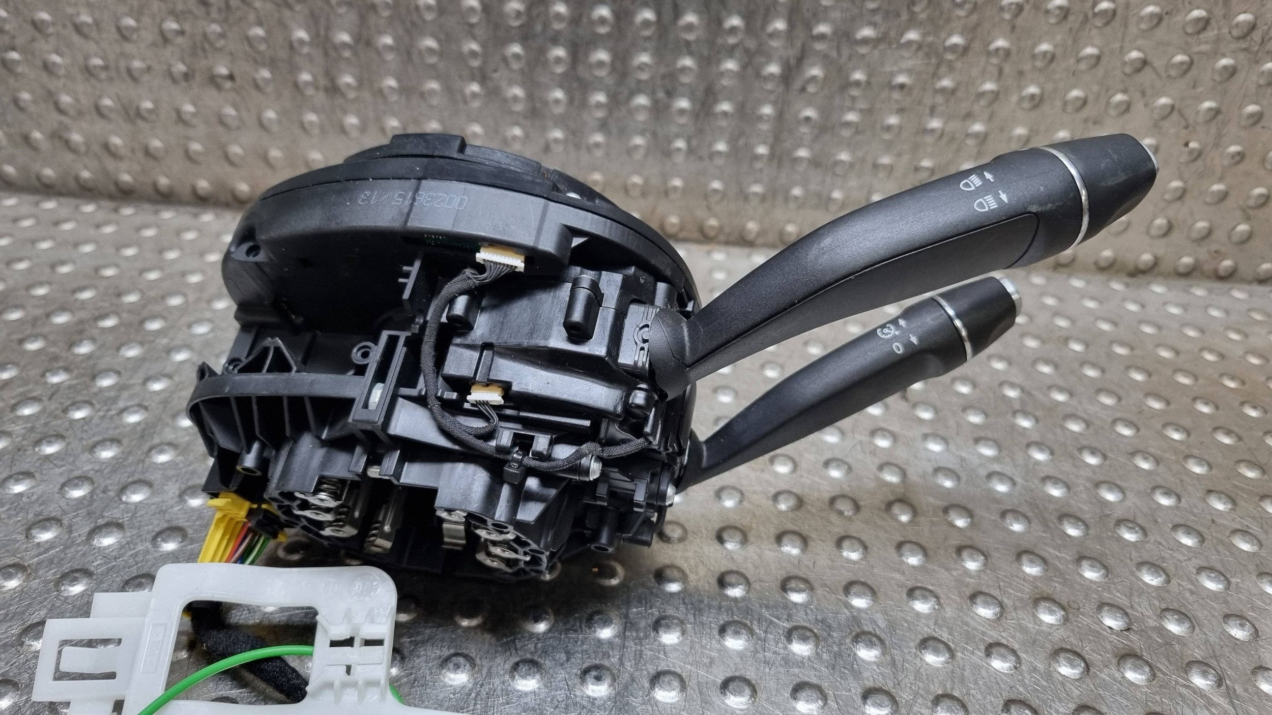 commodo commande levier commodo sous volant anneau 414245 MERCEDES W246 W242 W176