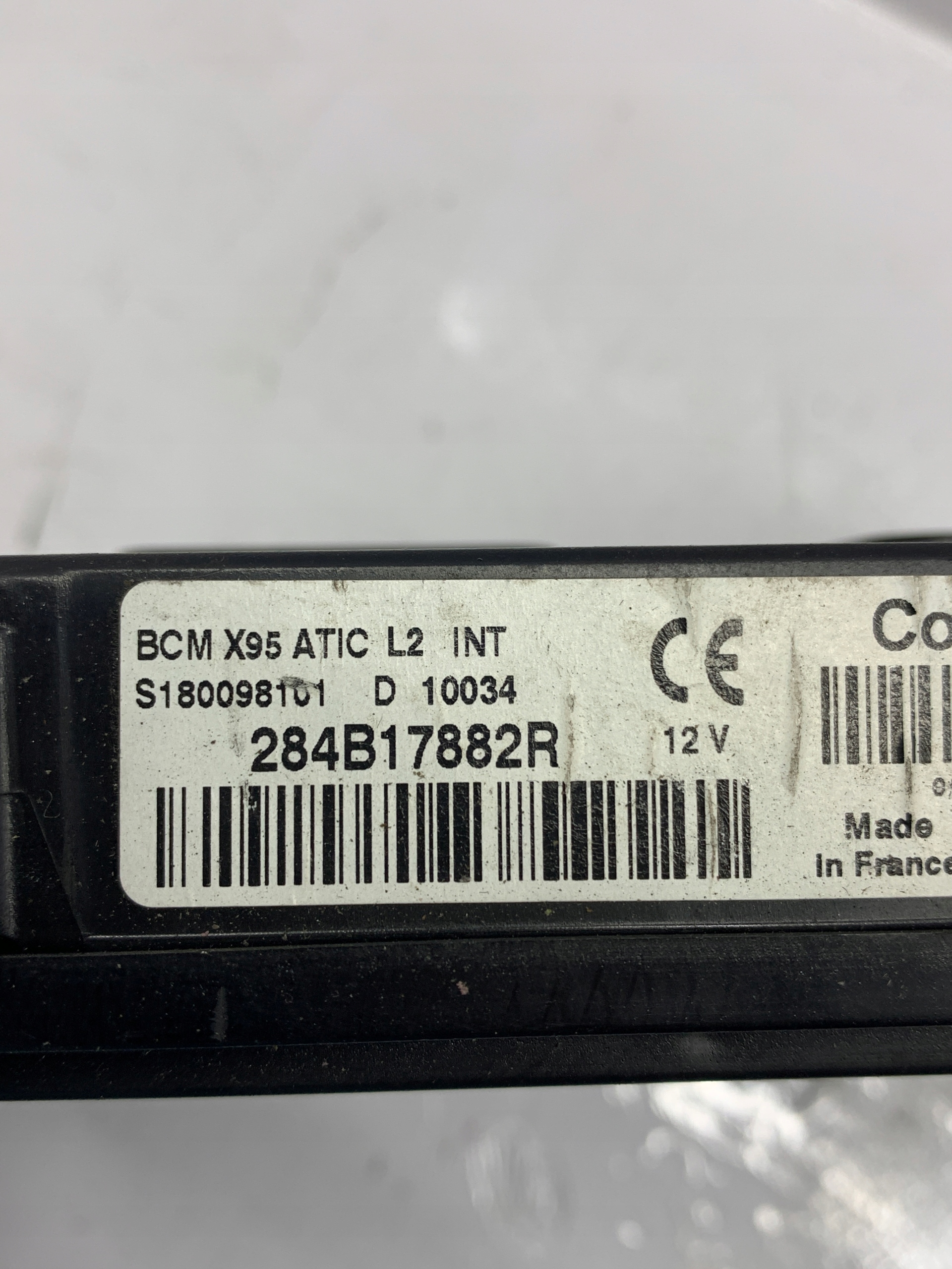 module control unit BCM 284B17882R RENAULT