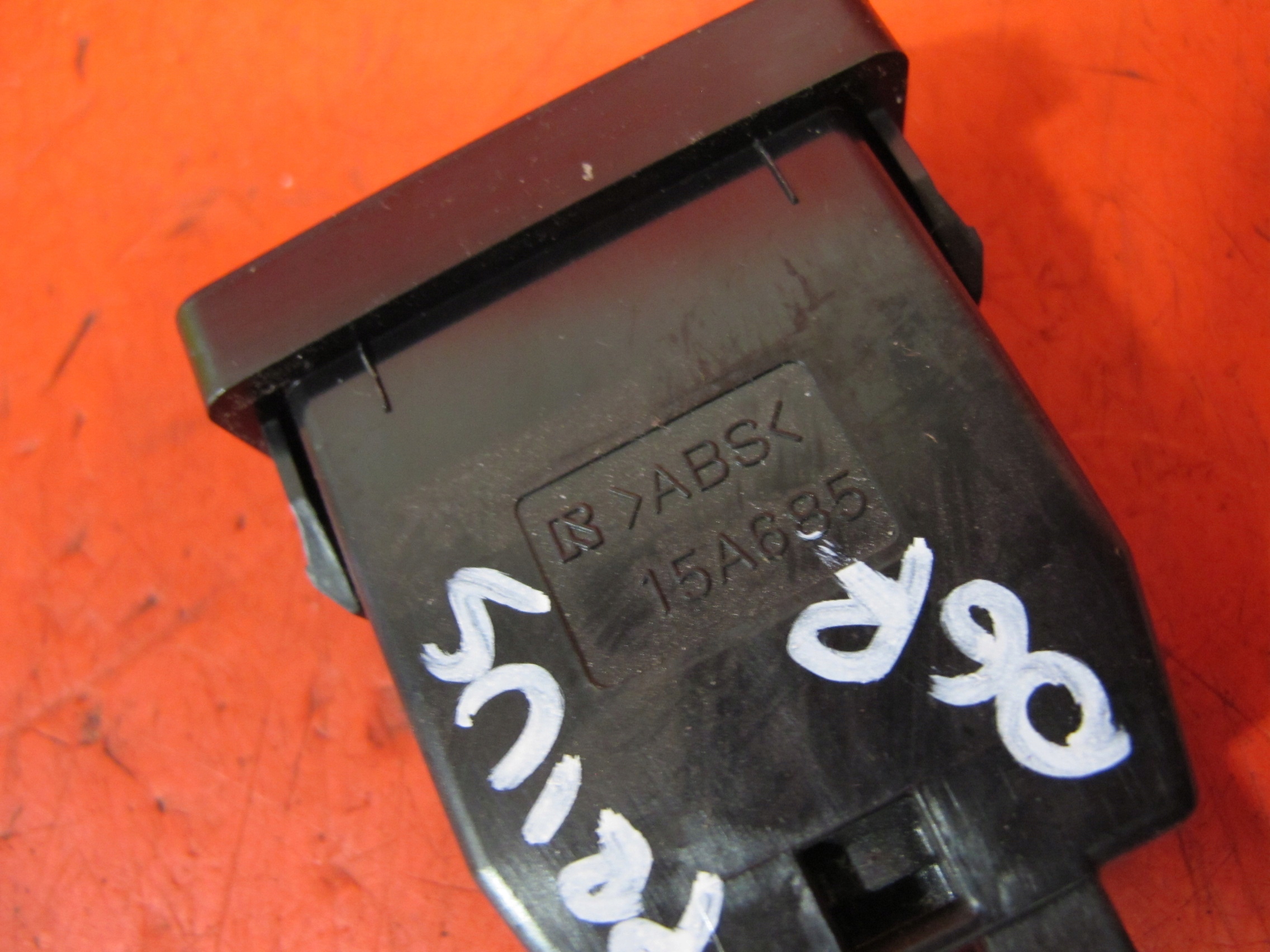 TOYOTA PRIUS II W20 switch electric brake