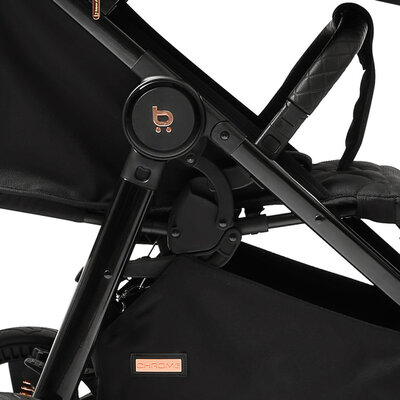 FUTURE DESIGN XPLODE CHROME SAND BEIGE WÓZEK Akcesoria w zestawie Folia przeciwdeszczowa Moskitiera Osłona na nóżki Torba do wózka Uchwyt na kubek