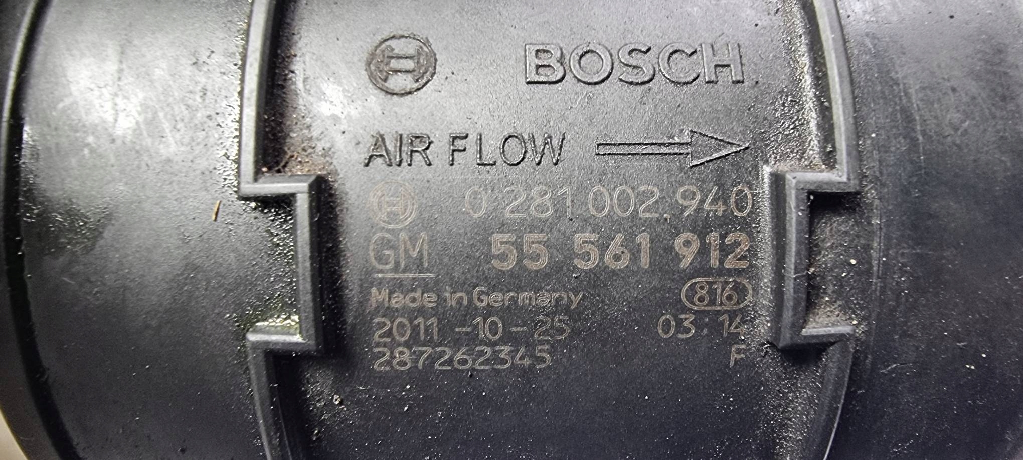 flow meter 55561912 OPEL ASTRA J
