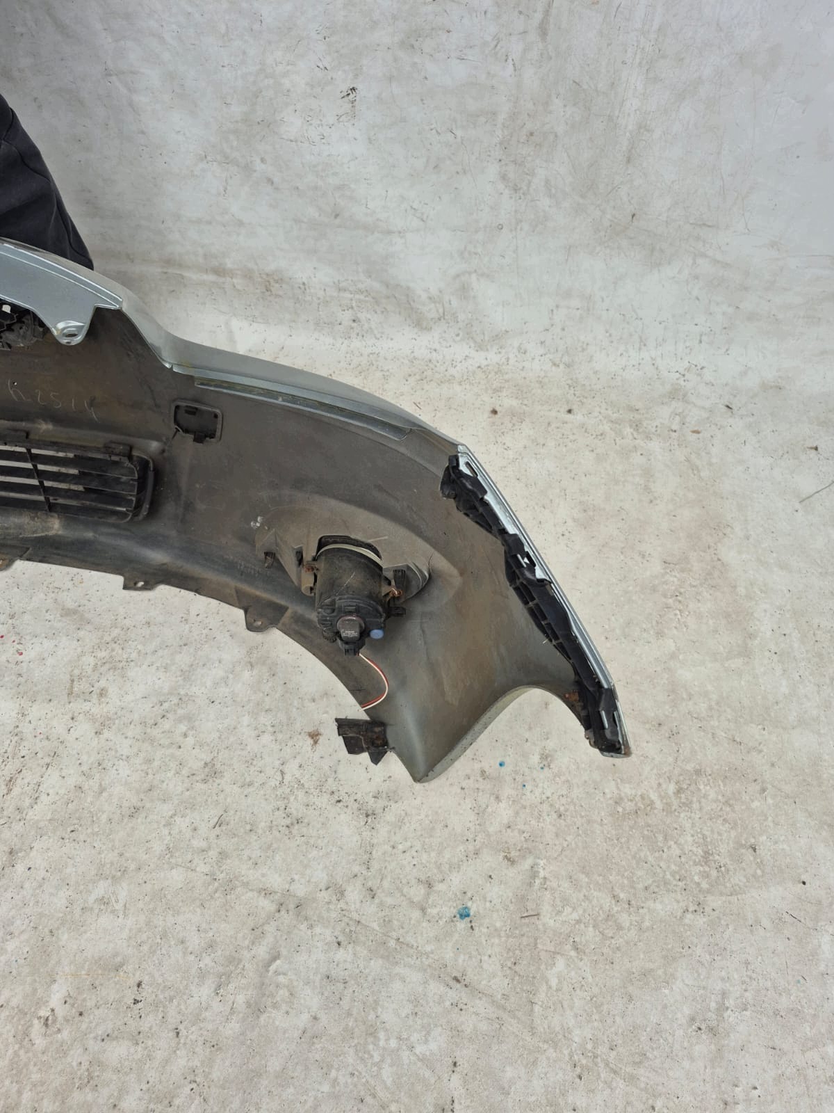 TOYOTA YARIS II 2 LIFT 09- bumper front front 52119-0D340