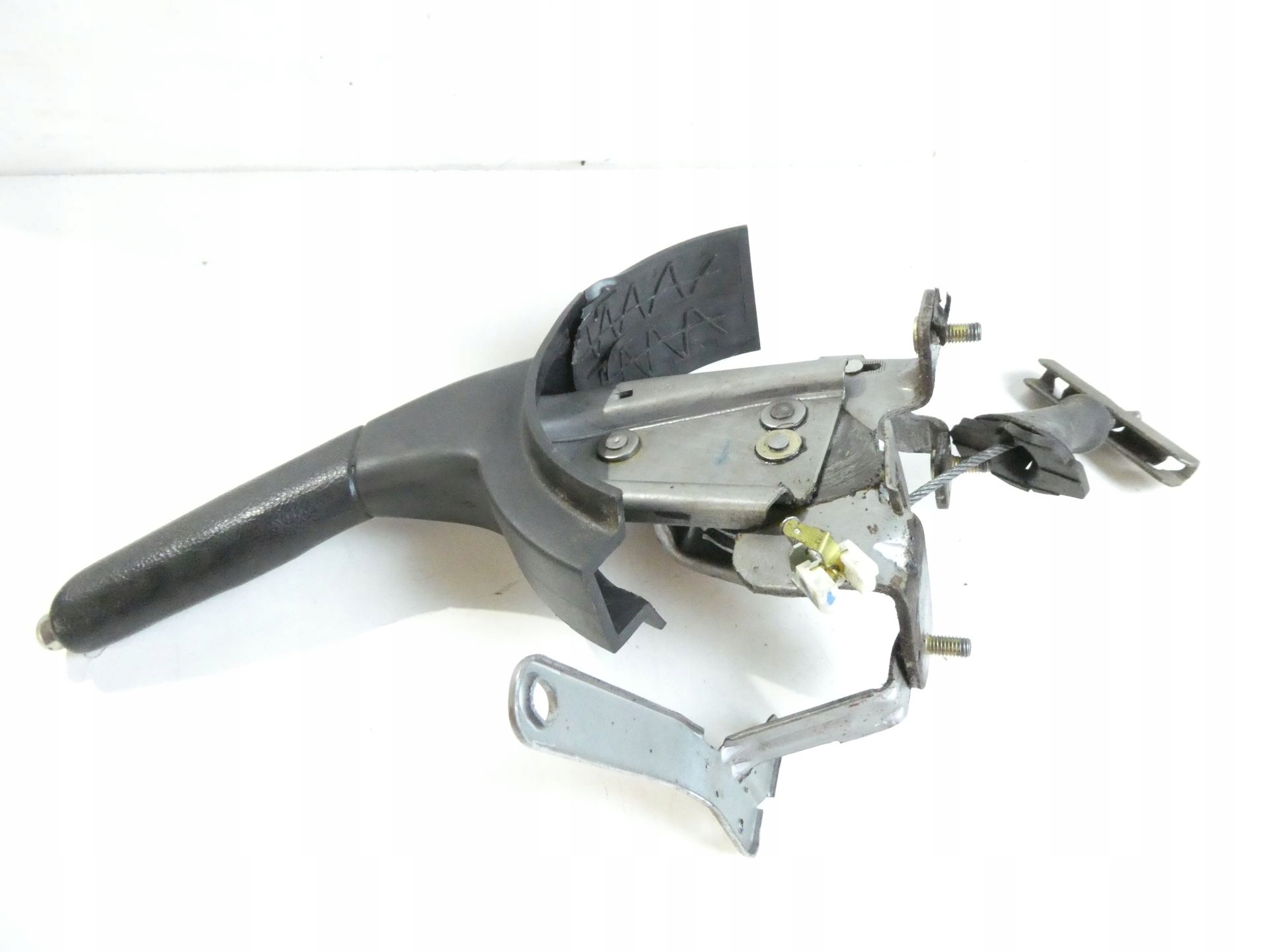 DŹWIGNIA HAMULCA FORD MONDEO MK3 1S712780AL