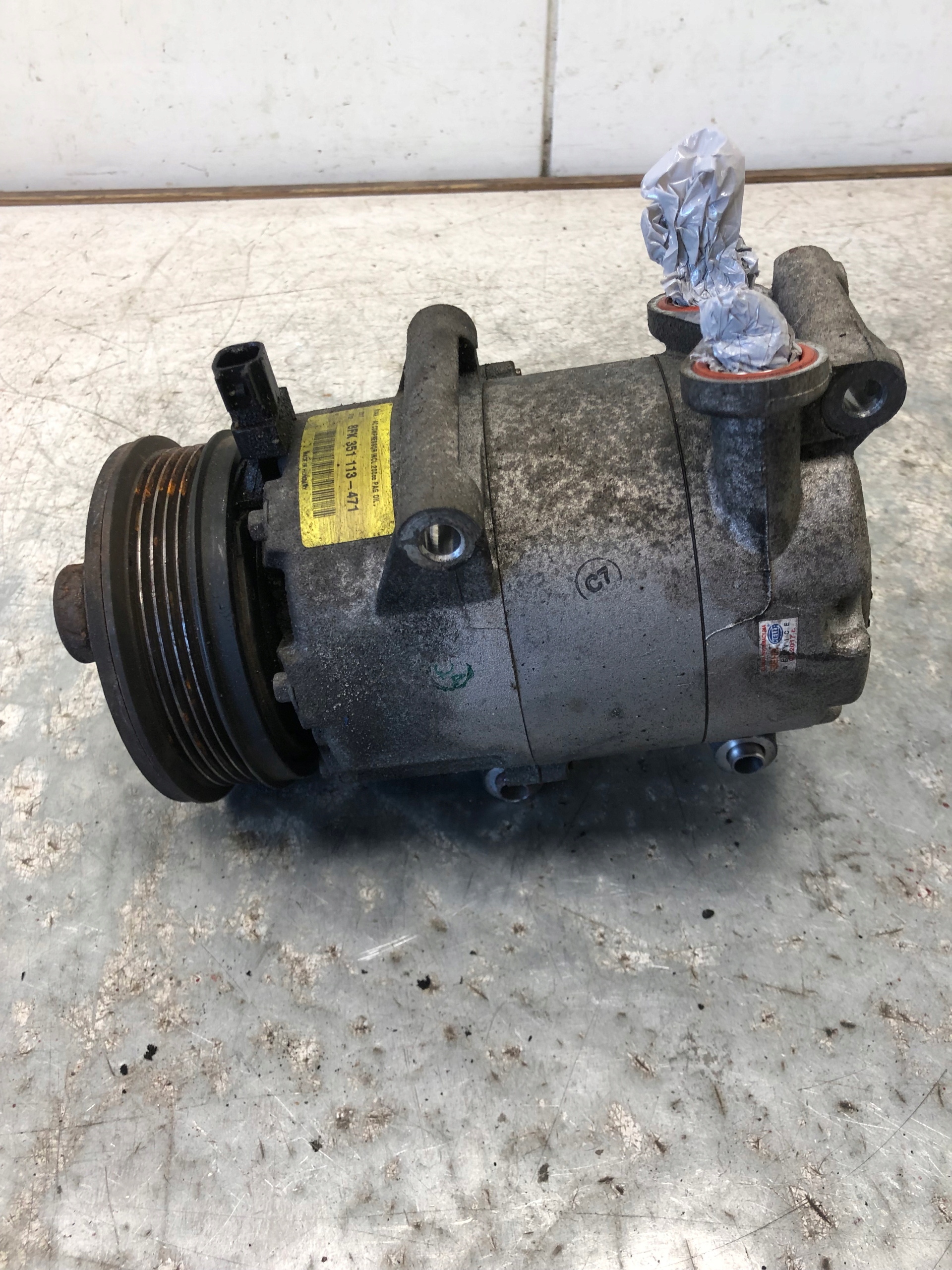 compressor compressor; of the air conditioning FORD FOCUS MK2 8FK351113