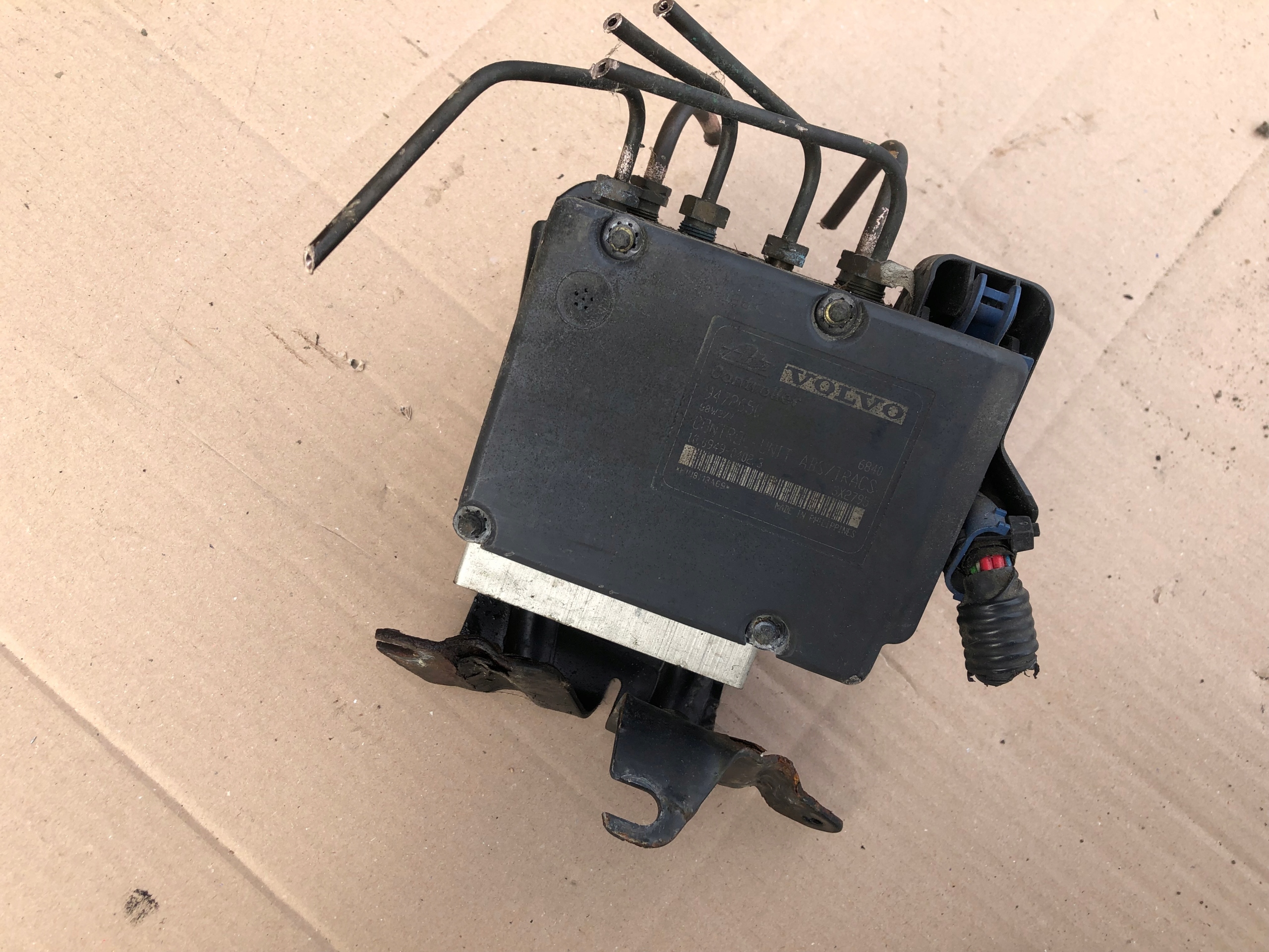 9472650 - Насос ABS 2.5 TDI VOLVO S70 V70 9472649 драйвер