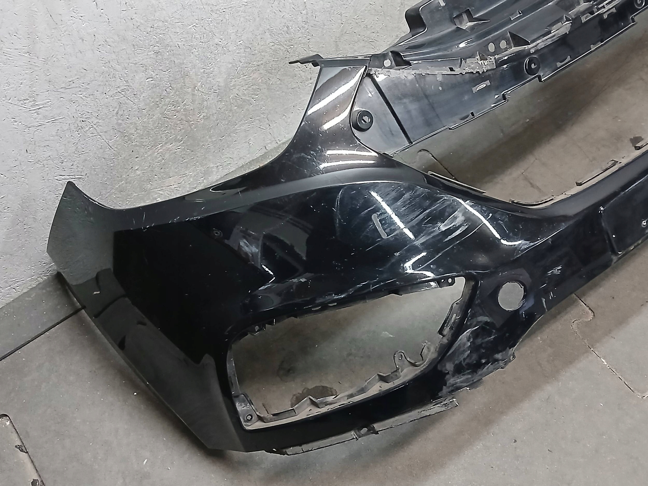 bumper front HYUNDAI IX35 IX-35 IX 35