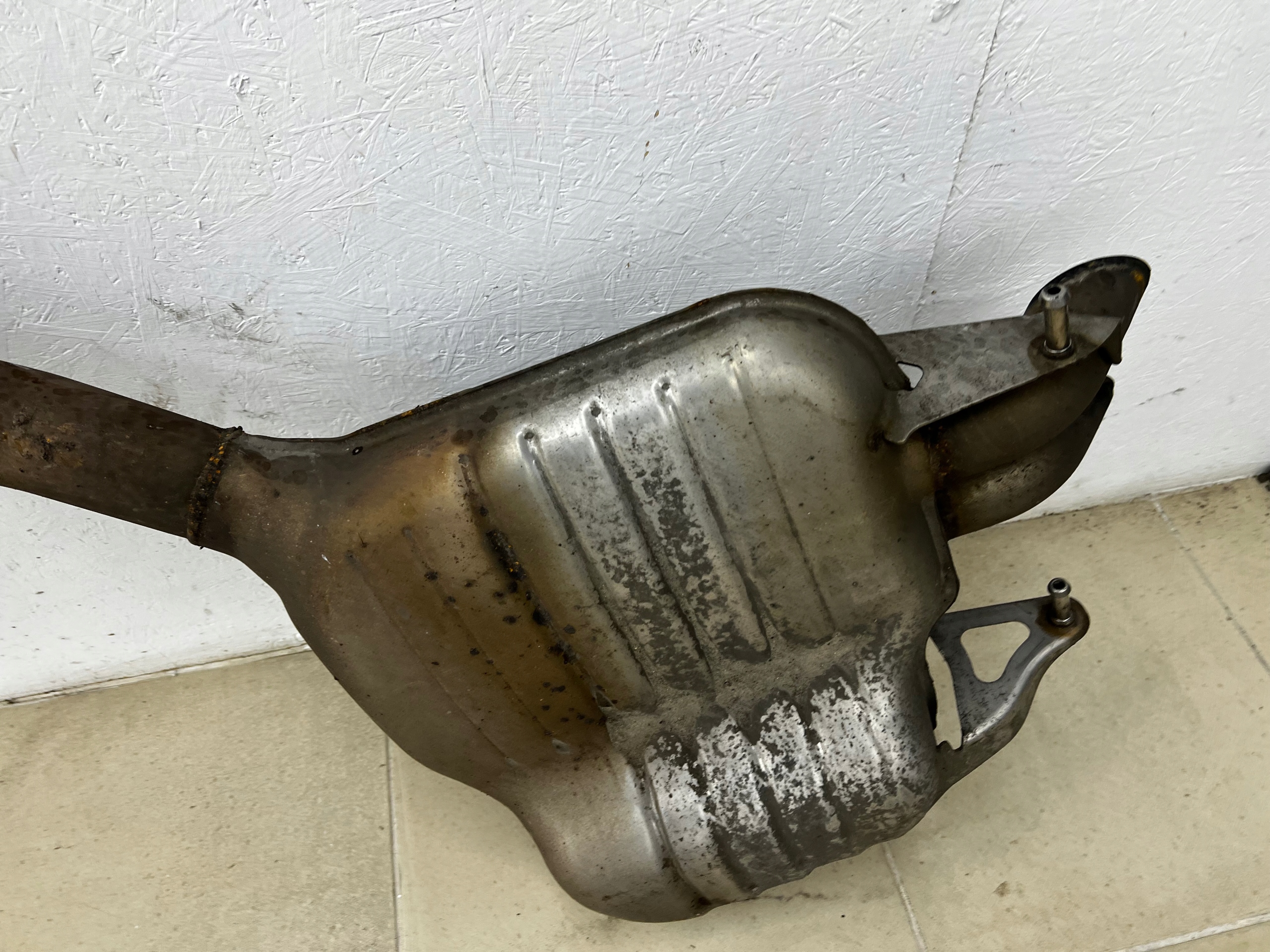 MERCEDES W213 2.0D TLUMIK complete A2134918500